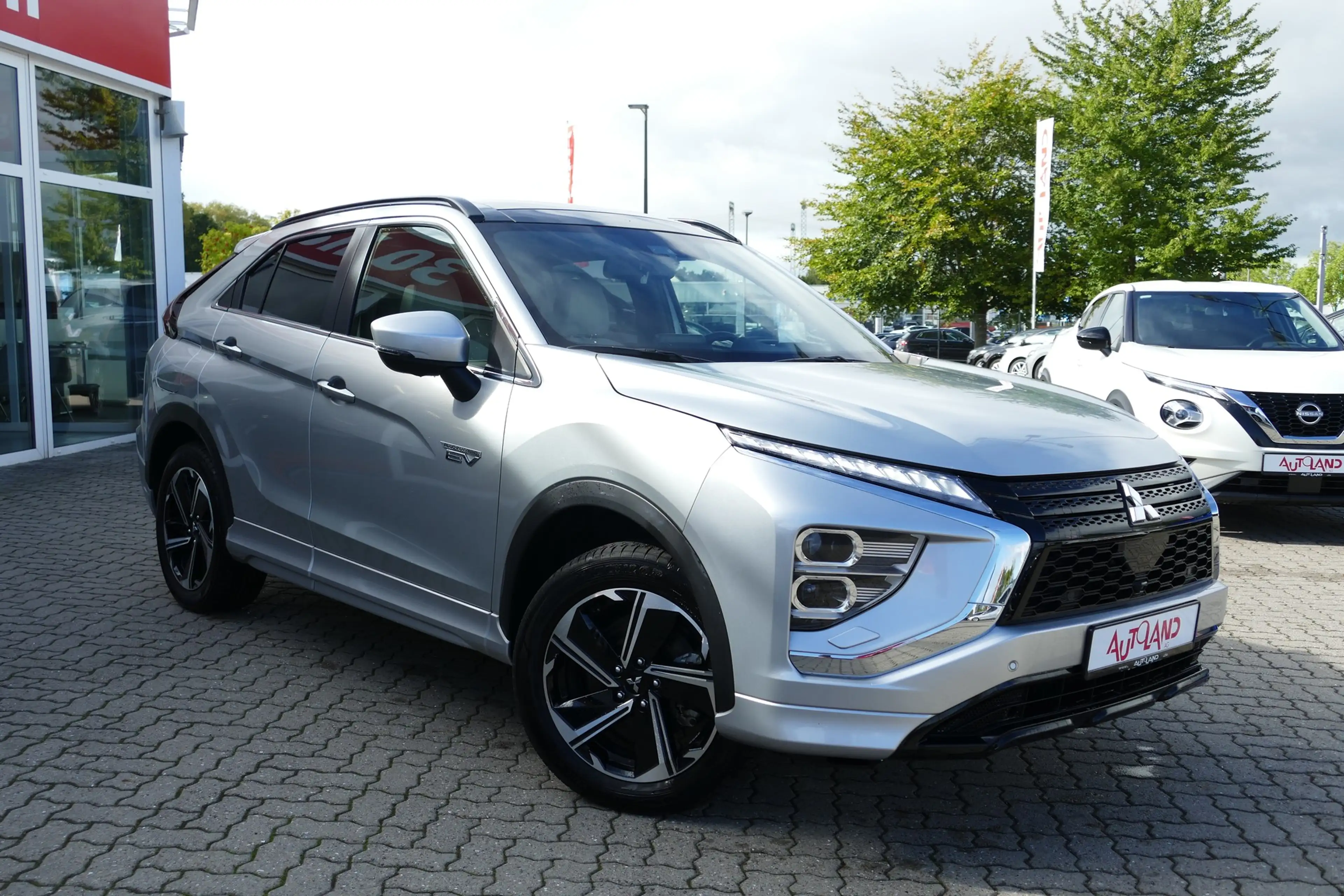 Mitsubishi Eclipse Cross 2.4 Hybrid Top 4WD AWD ACC 360° — photo 6