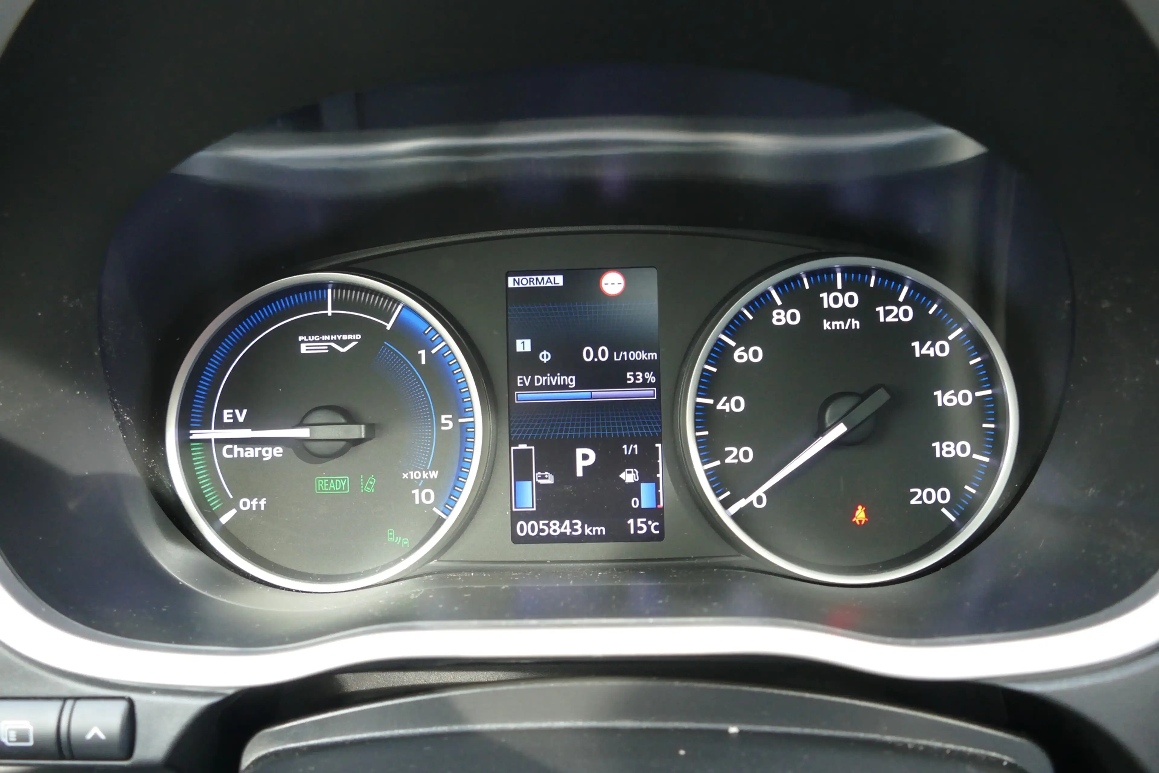 Mitsubishi Eclipse Cross 2.4 Hybrid Top 4WD AWD ACC 360° — photo 13