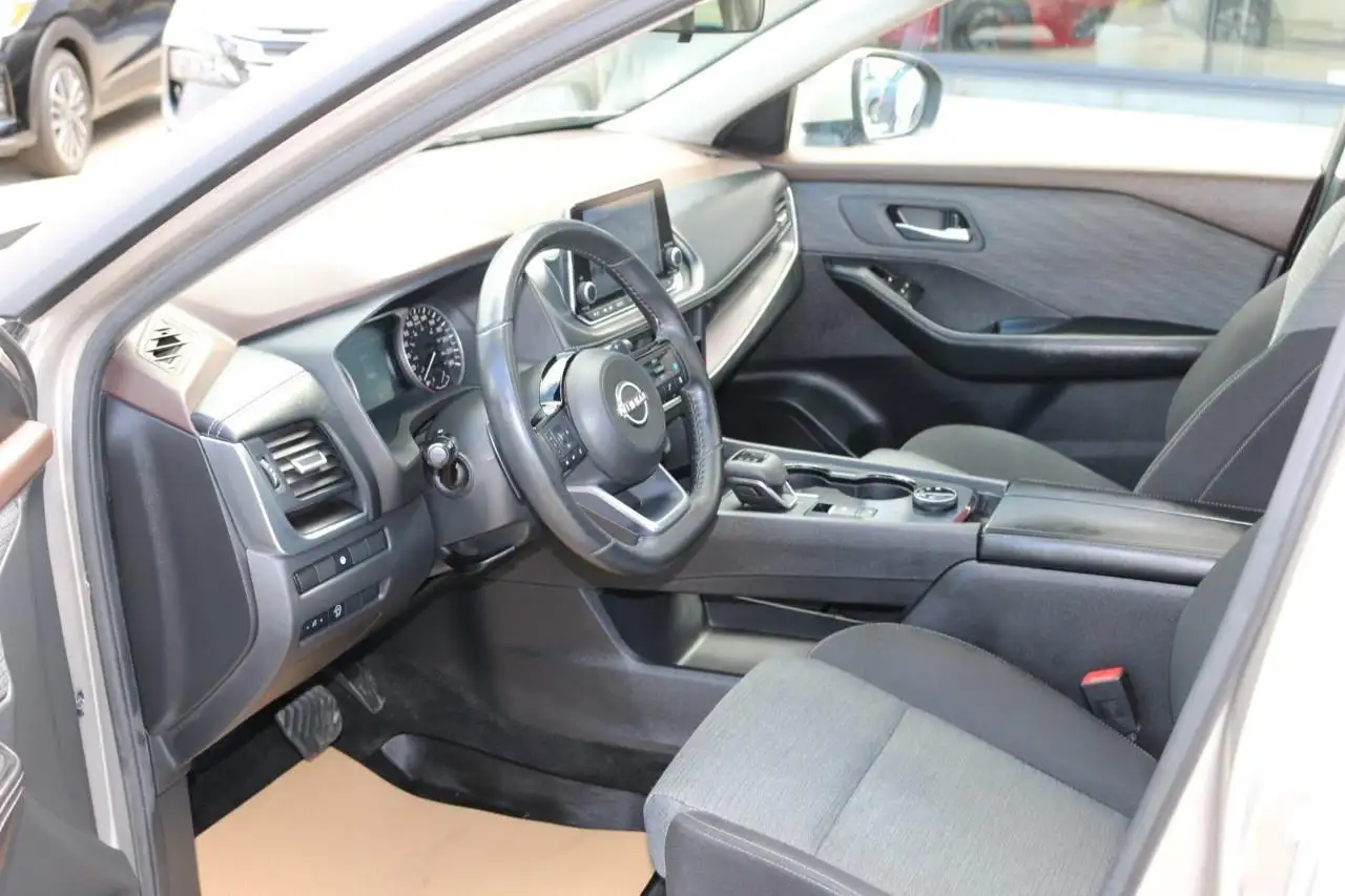 Nissan Rogue fotografie Nissan Rogue