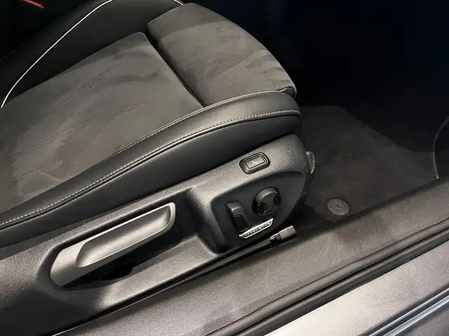 Volkswagen Passat view 28