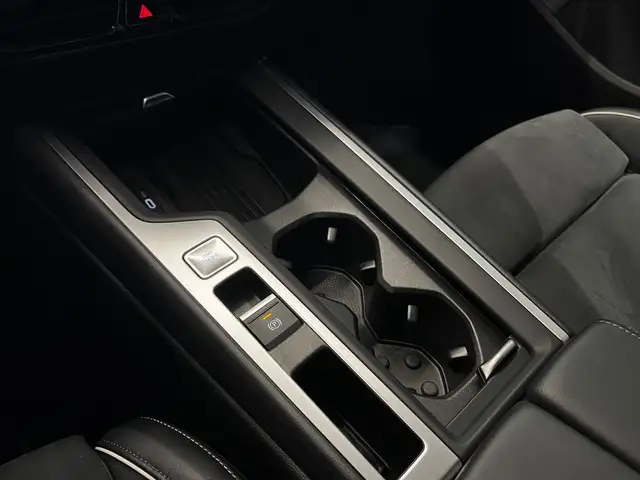 Volkswagen Passat view 18