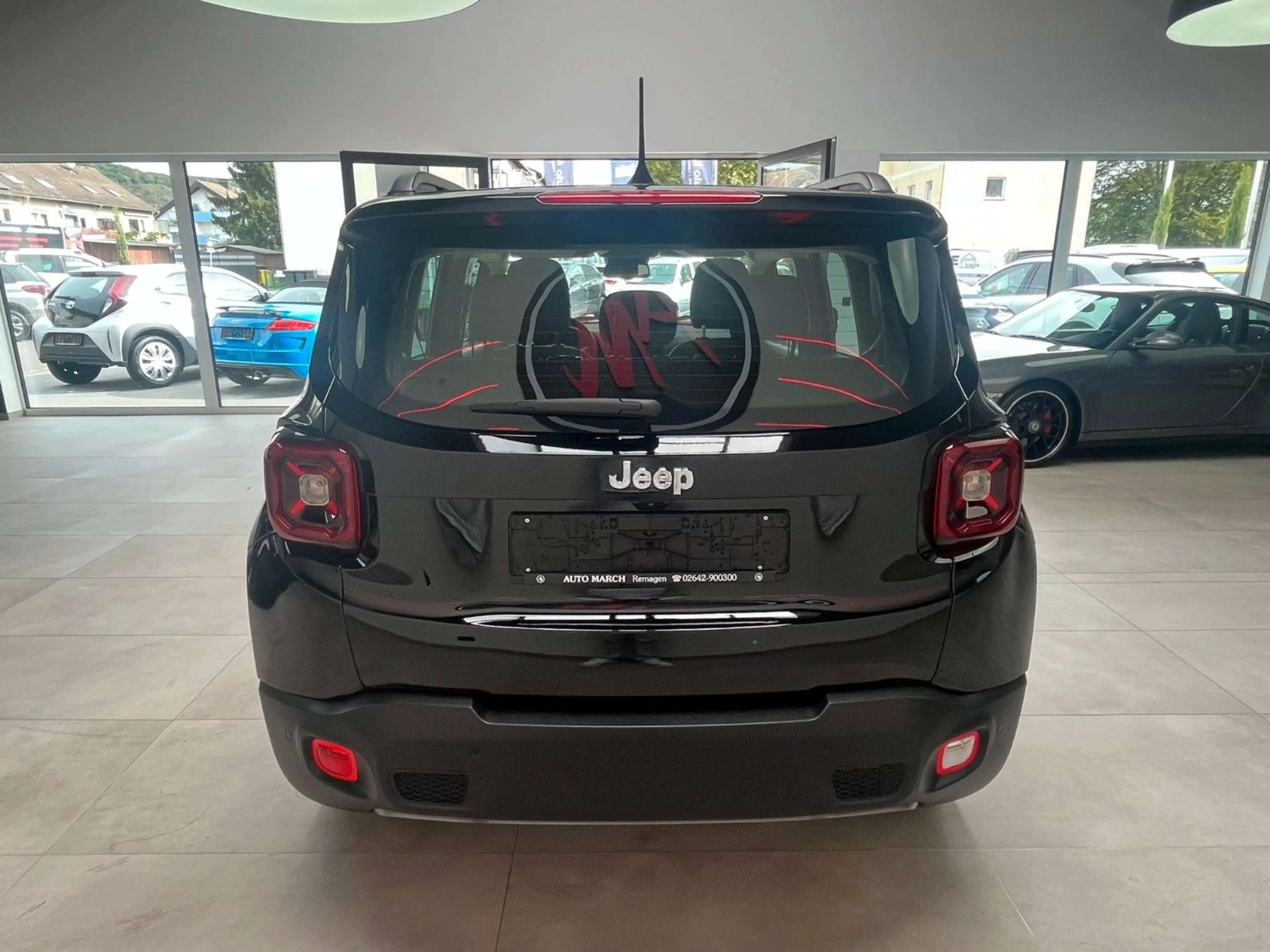 Jeep Renegade 1.5 Mild-Hybrid FWD Summit*Pano*Leder — photo 6