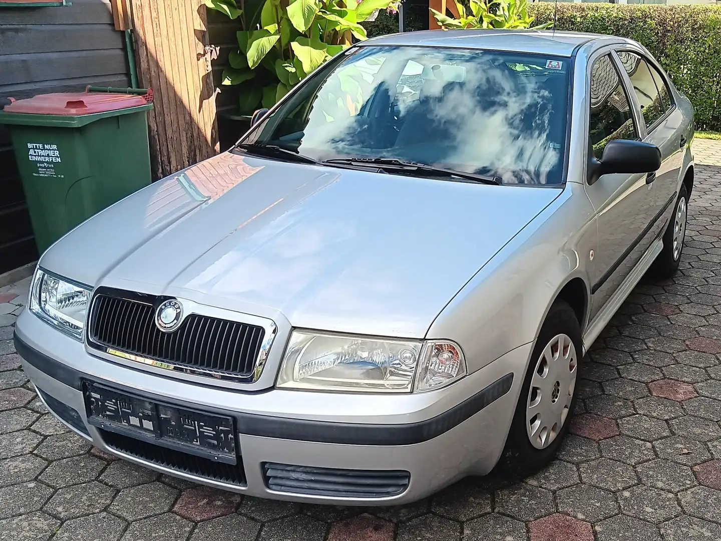 Skoda Octavia Octavia 1,4 Classic Classic Silber - 1
