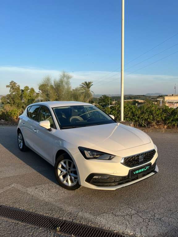 SEAT Leon 2.0TDI S&S Style 115 - foto 1