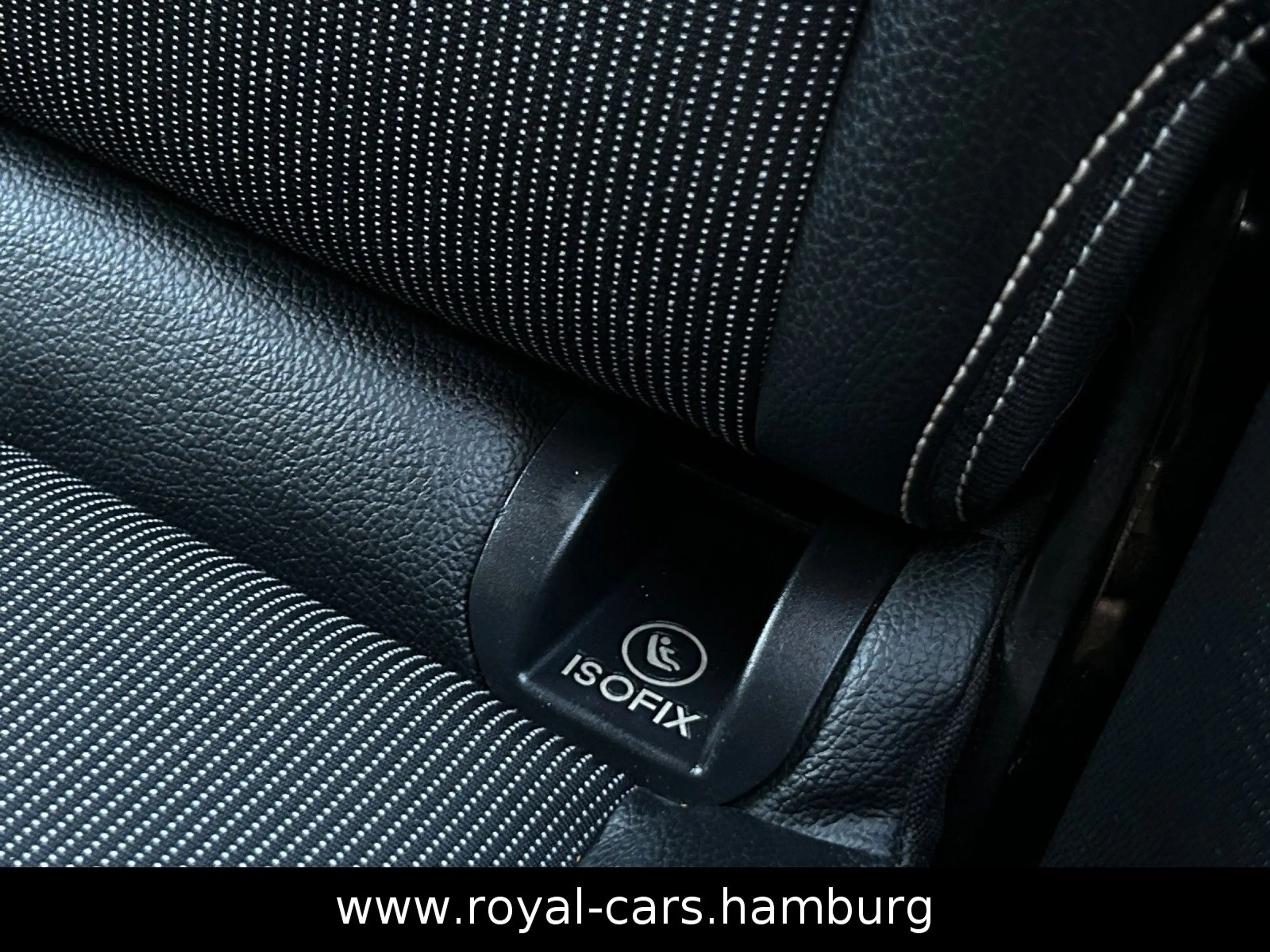 Mercedes-Benz B 200 *KLIMA*PDC*SHZ*LEDER*TEMPOMAT* — photo 23