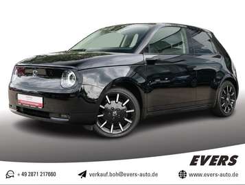 ADVANCE 17" NAVI+PANORAMAD.+ACC+360°KAM+SHZ