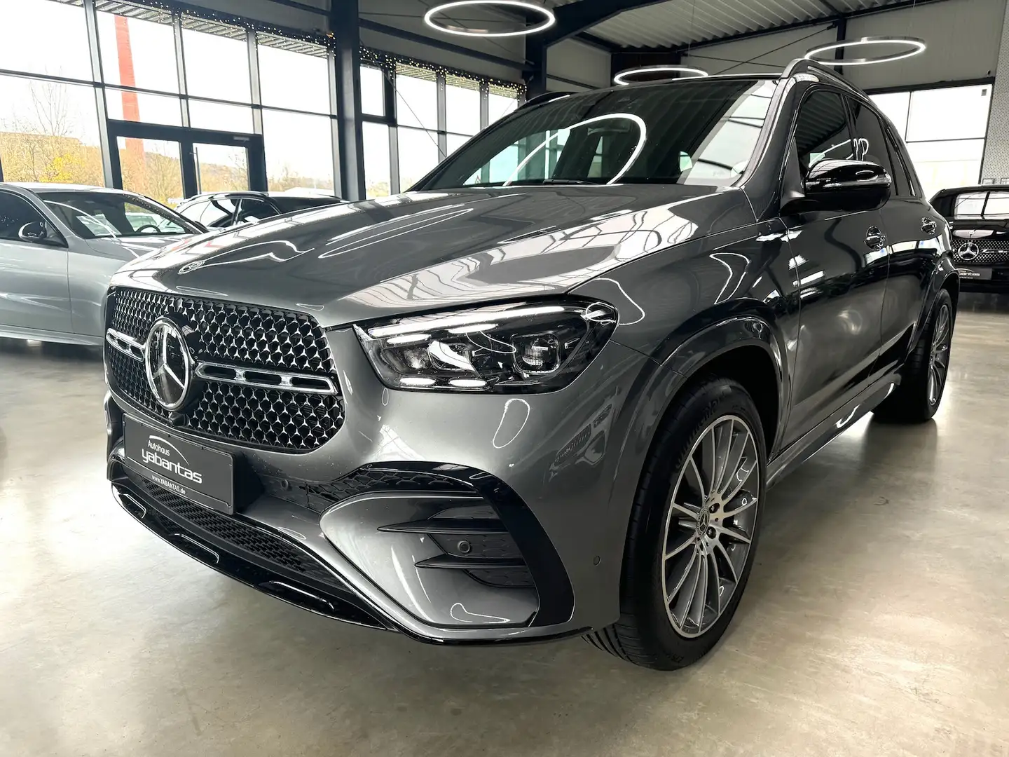 Mercedes-Benz GLE 450 d 4M AMG Night Pano DISTRONIC+ AIRMATIC 360°-K Mem Grey - 1