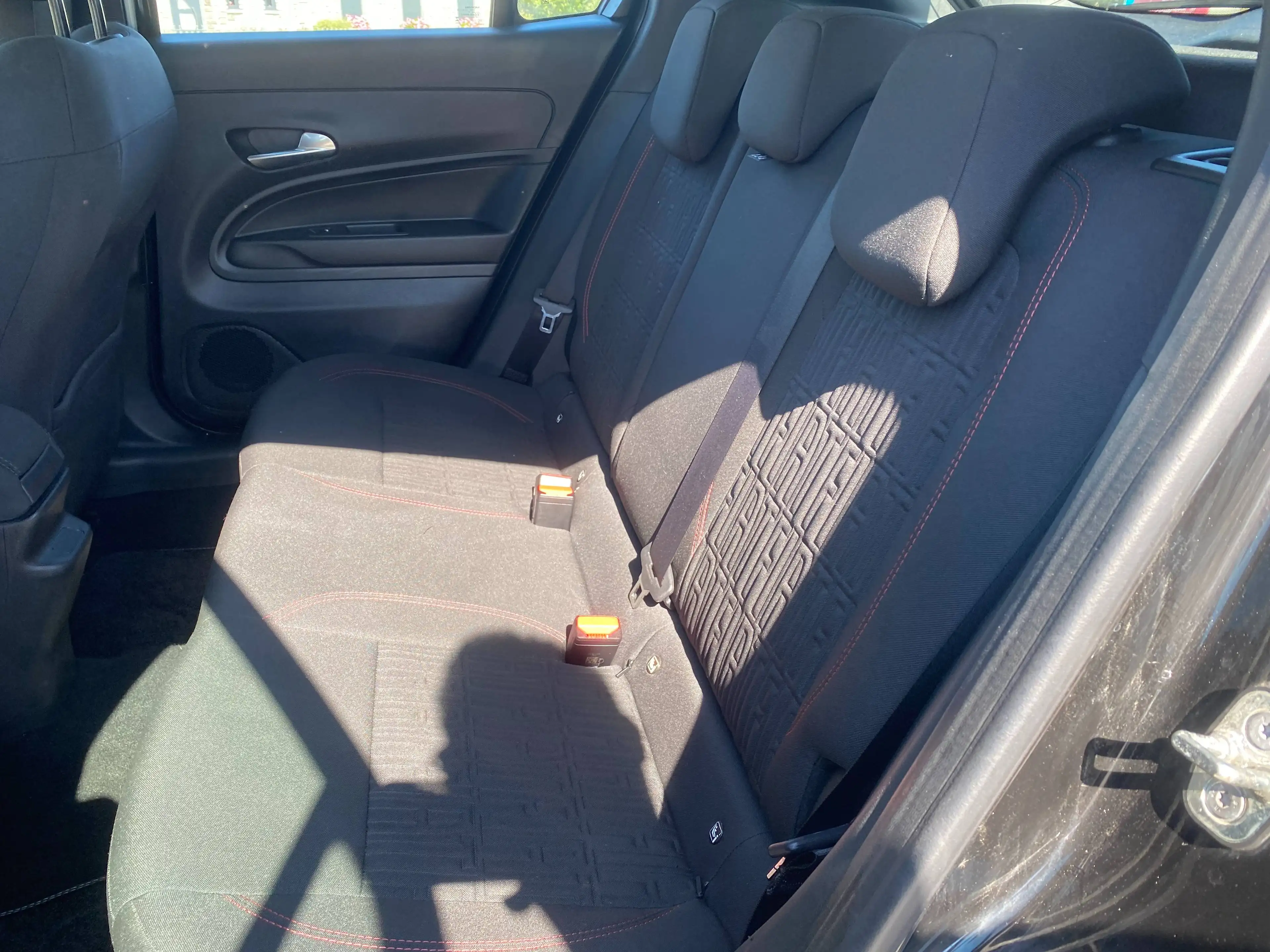 Fiat 600e e-600 54 kWh 156CV CARPLAY GARANTIE — photo 7