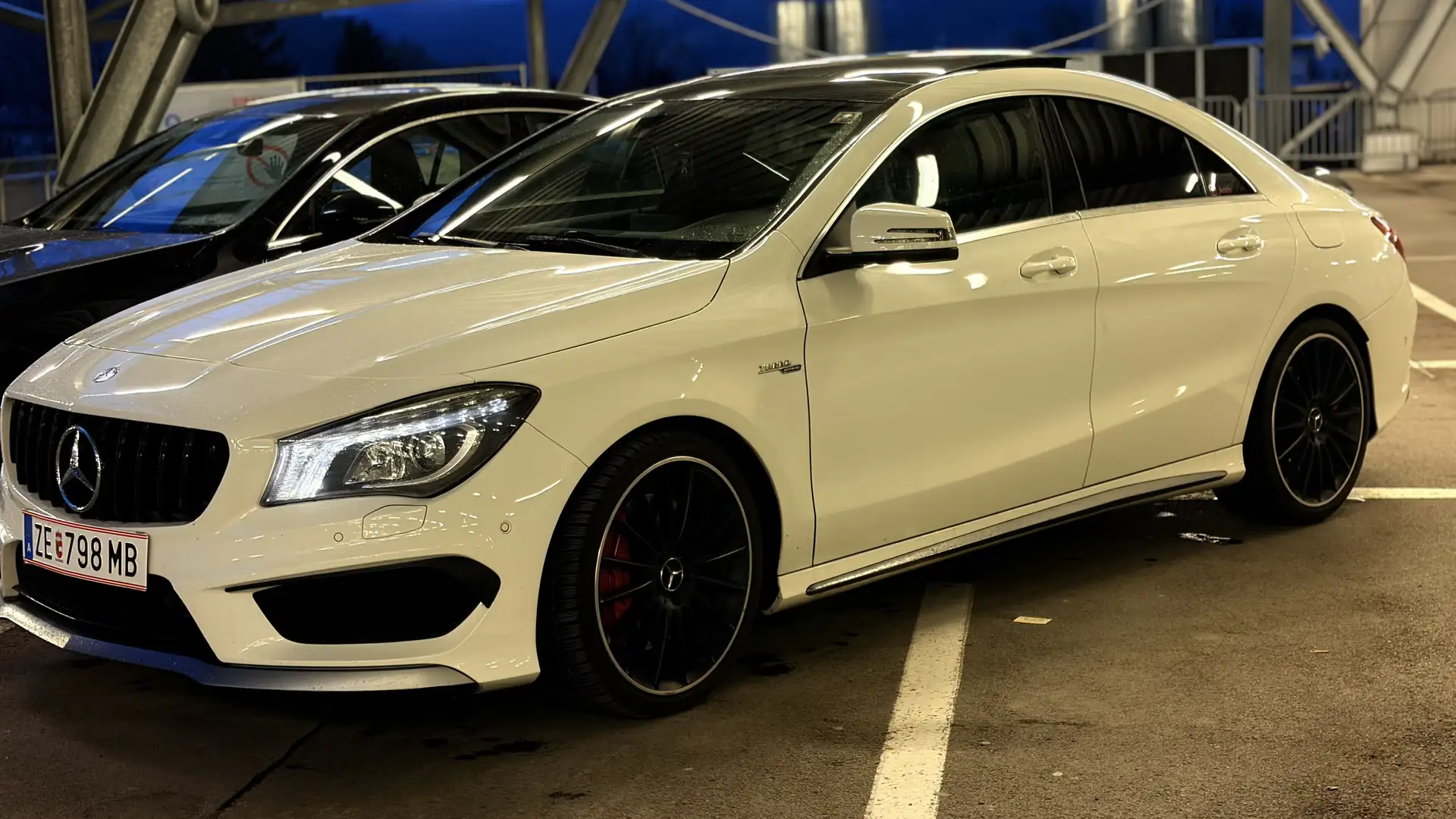 Mercedes-Benz CLA 45 AMG 4MATIC Aut. - 1