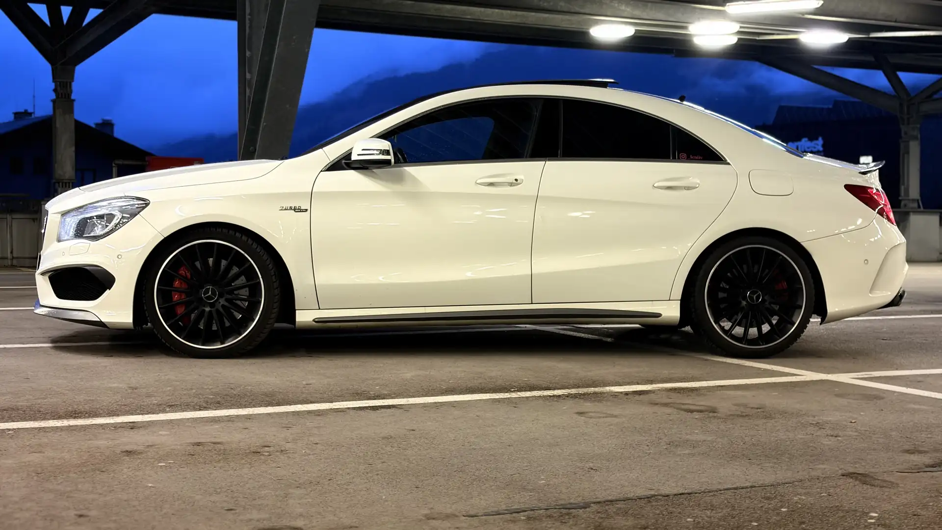 Mercedes-Benz CLA 45 AMG 4MATIC Aut. - 2