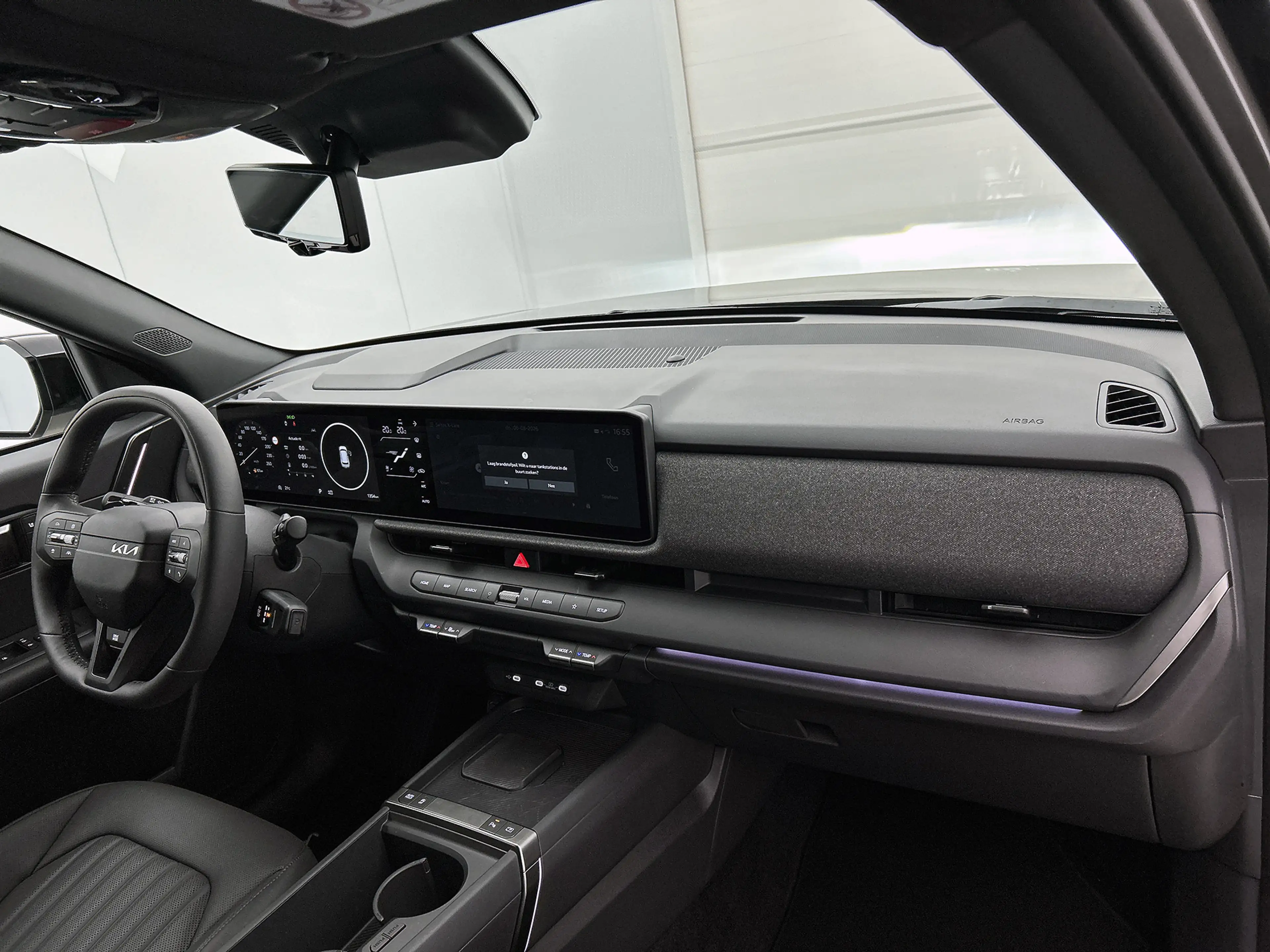 Kia Seltos 1.6 GDi Hybrid X-Line Stoelverwarming en verkoelin — photo 6
