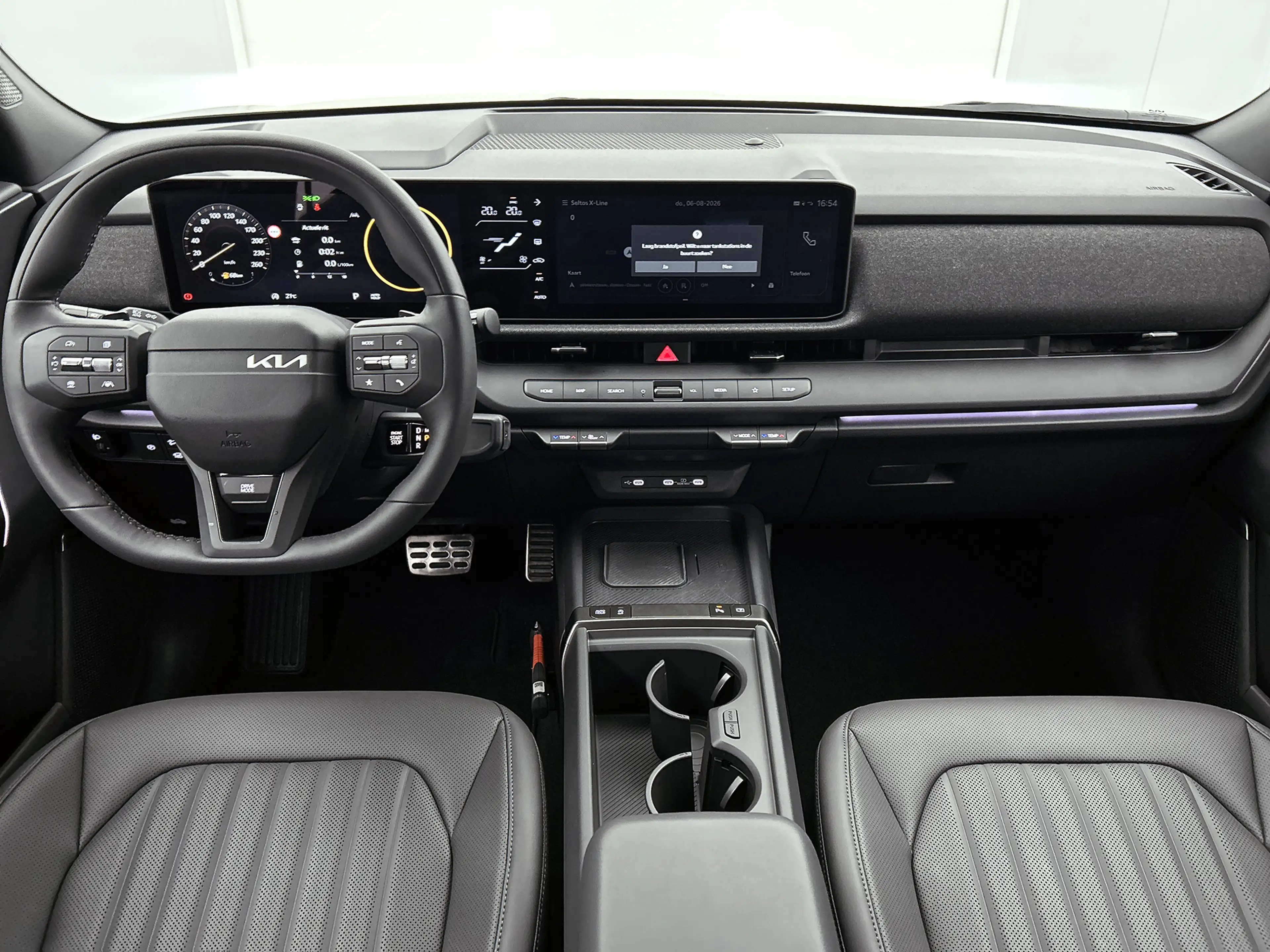 Kia Seltos 1.6 GDi Hybrid X-Line Stoelverwarming en verkoelin — photo 4