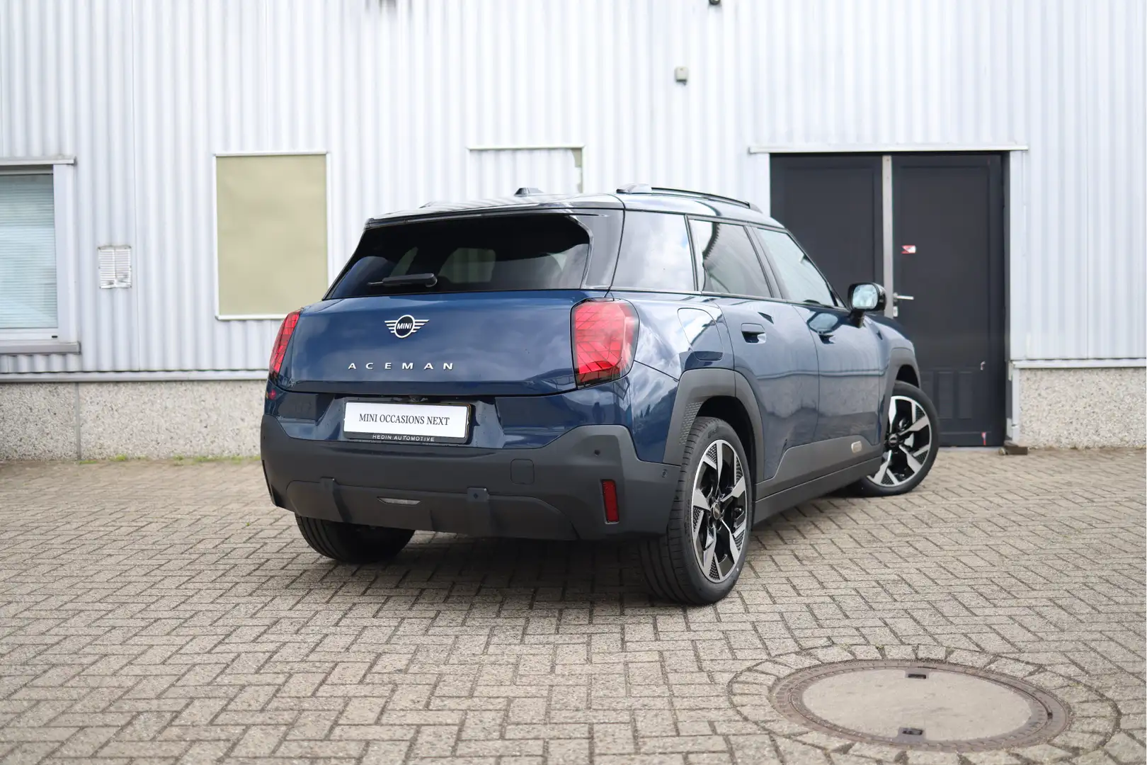MINI Aceman E Classic L 42.5 kWh | Comfort Access | Driving As Синій - 2