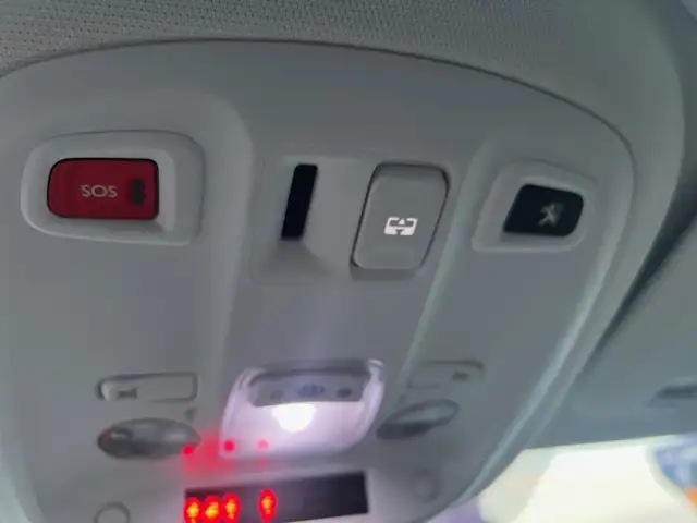Peugeot 308 view 21