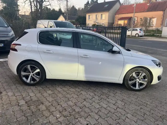 Peugeot 308 view 30