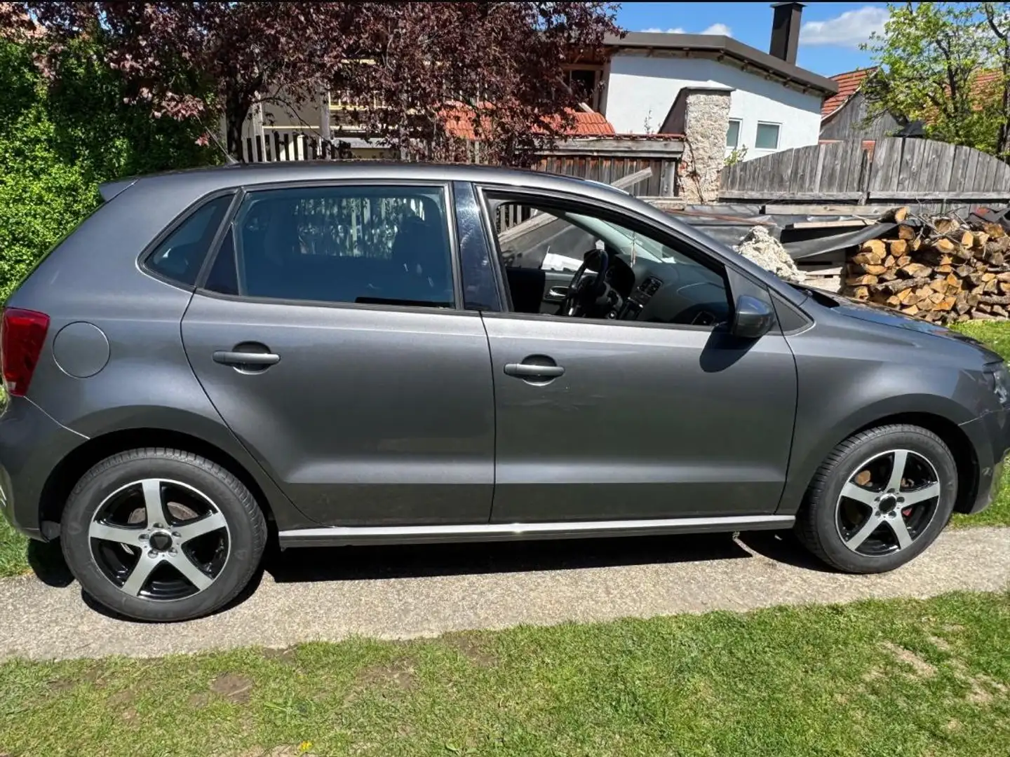 Volkswagen Polo Polo Comfortline 1,2 TDI DPF Comfortline Grau - 2