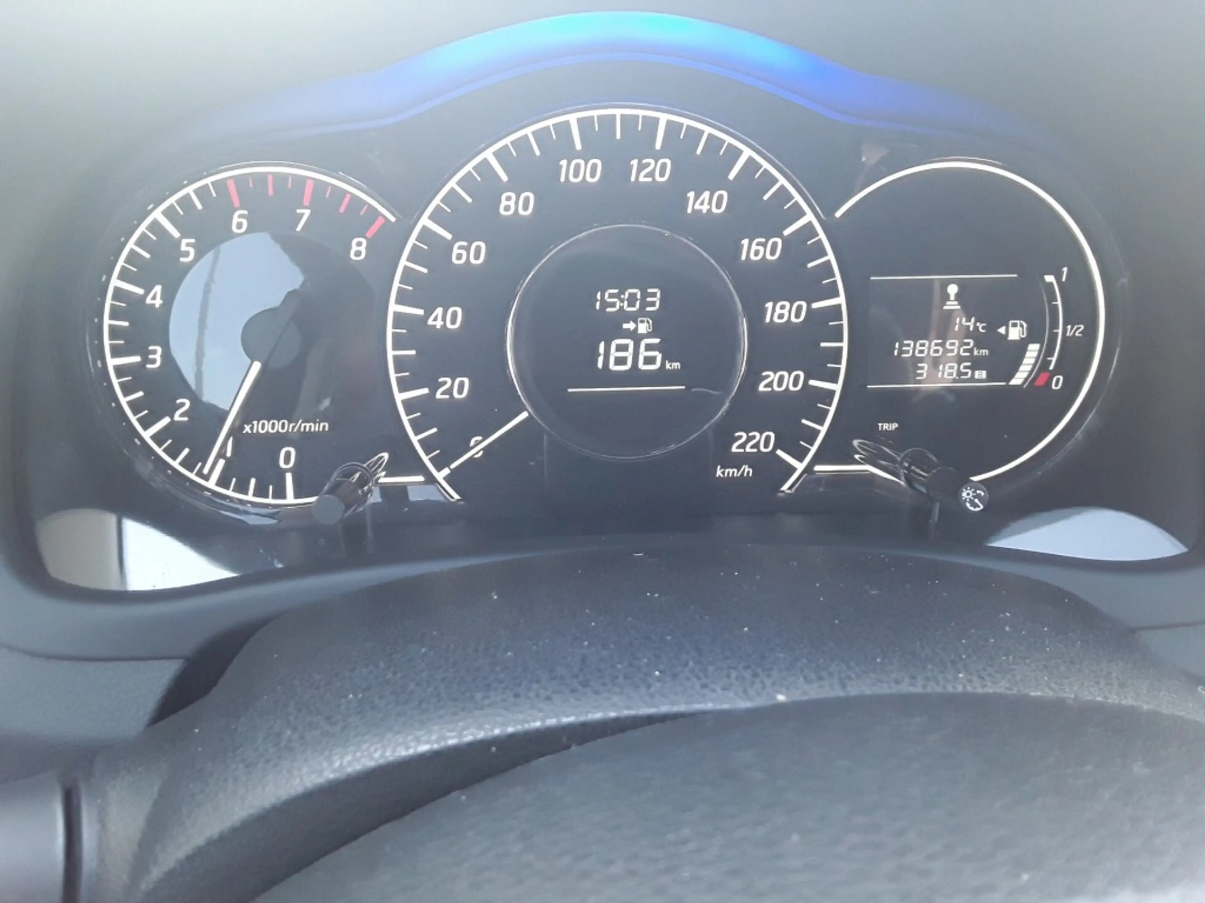 Nissan Note 1.2 CONNECT EDITION — photo 8