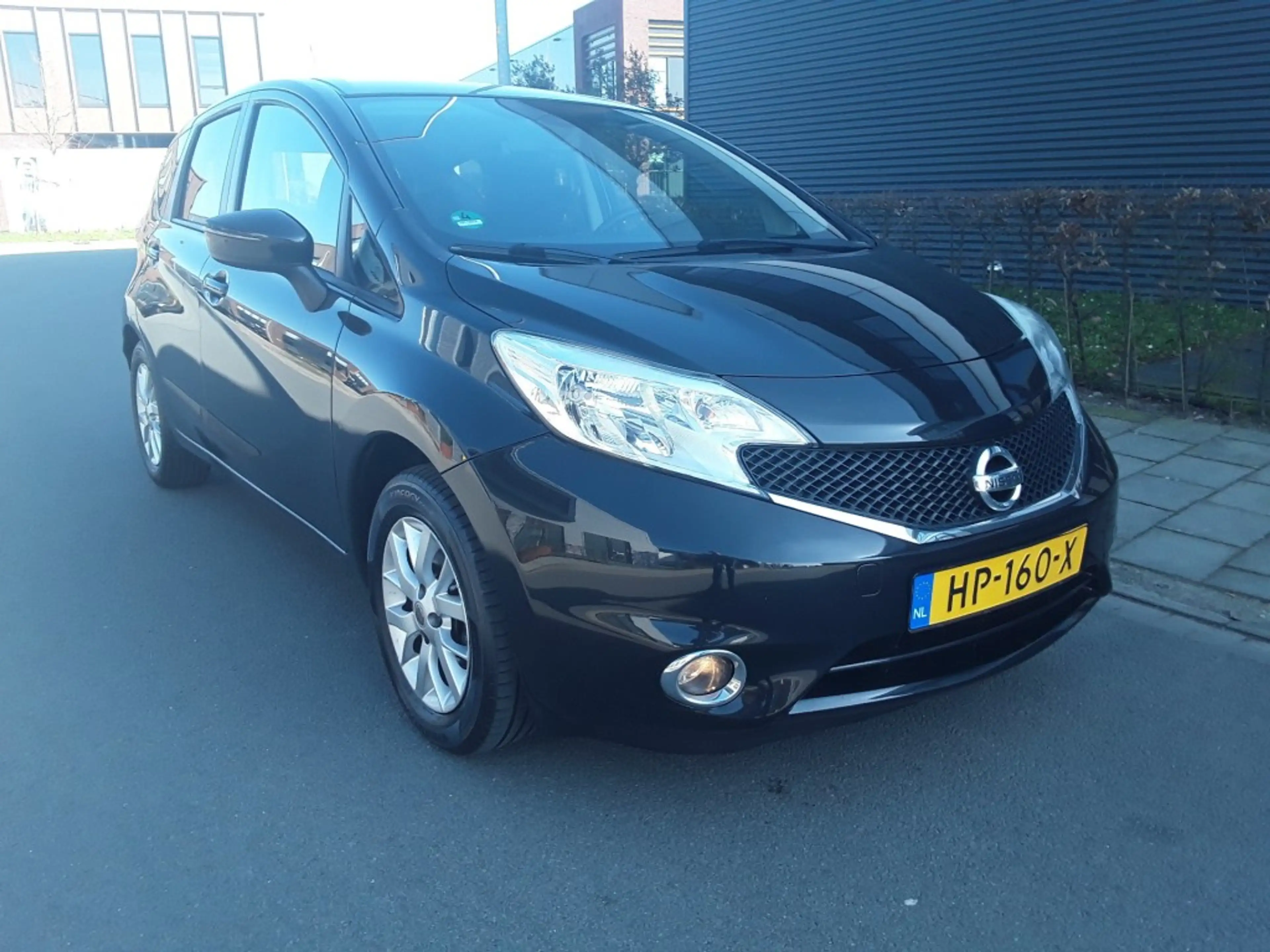 Nissan Note 1.2 CONNECT EDITION — photo 2