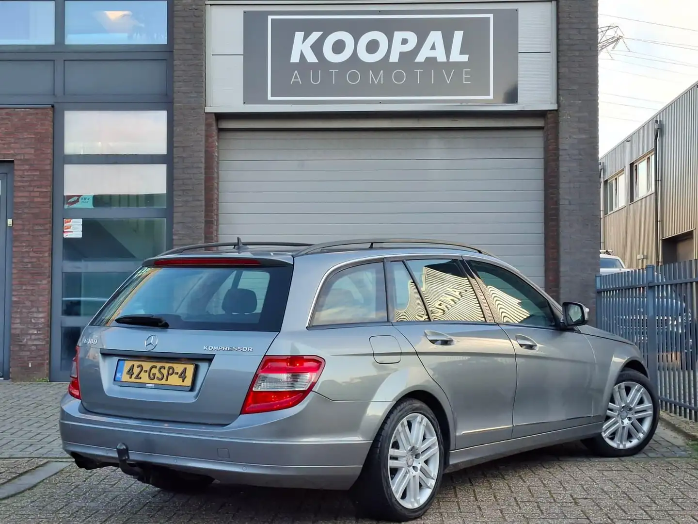 Mercedes-Benz C 180 Estate K Business Class | Trekhaak | Cruise | PDC Grijs - 2