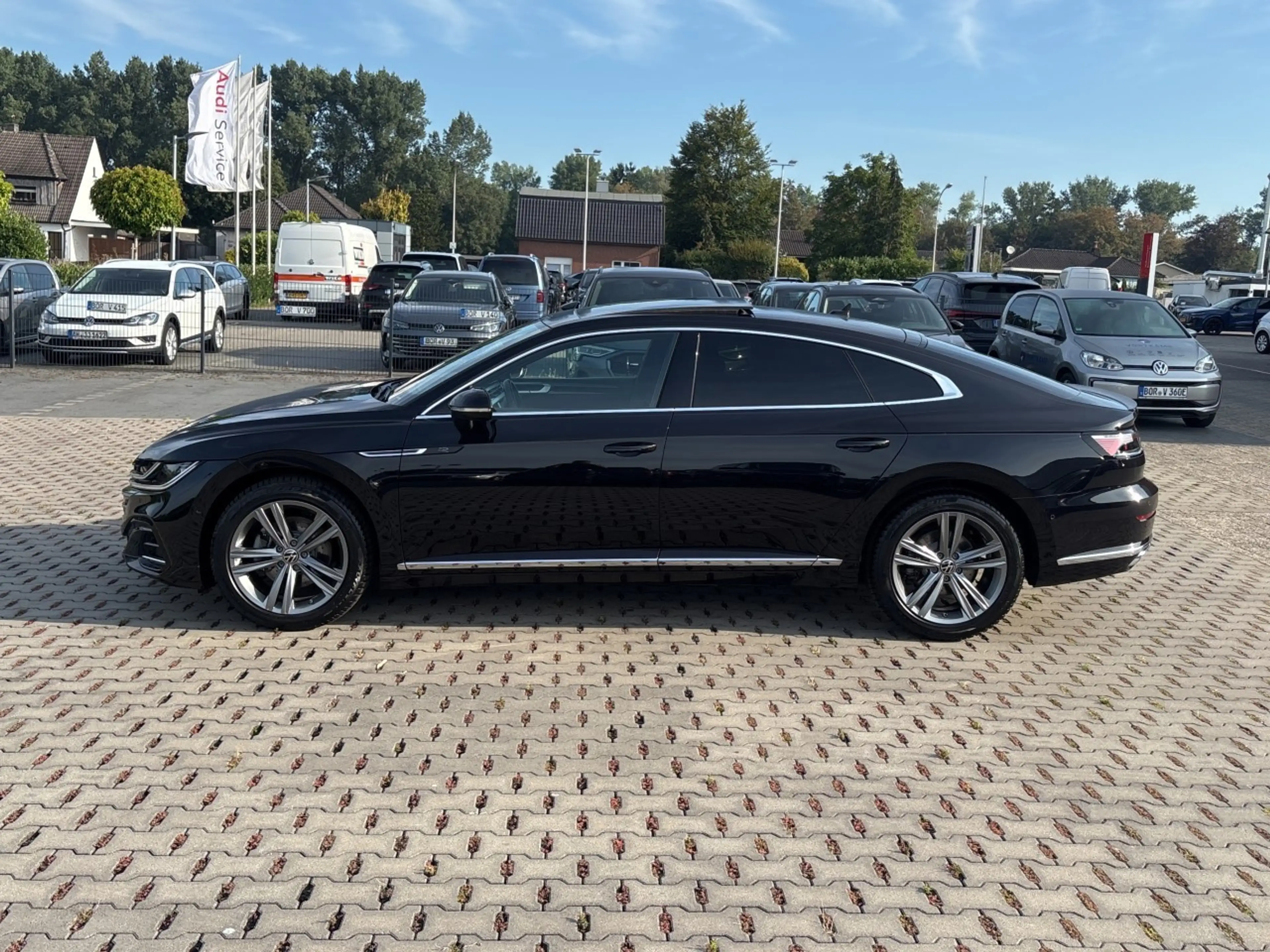 Volkswagen Arteon R-Line eHybrid Pano/AHK/StdHzg/IQLight — photo 9