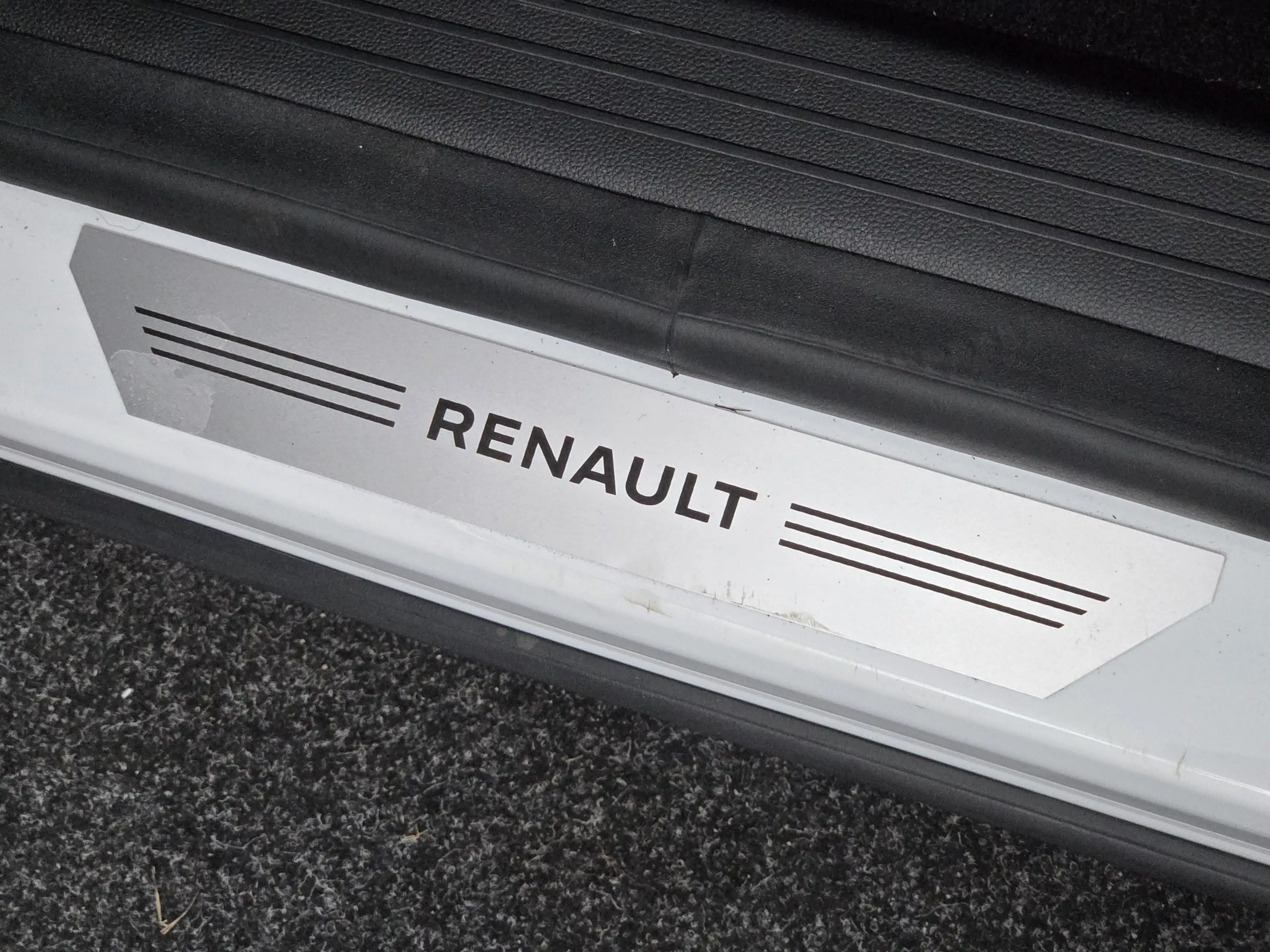 Renault Espace E-Tech full hybrid 200 iconic 7p. | Harman/Kardon — photo 46
