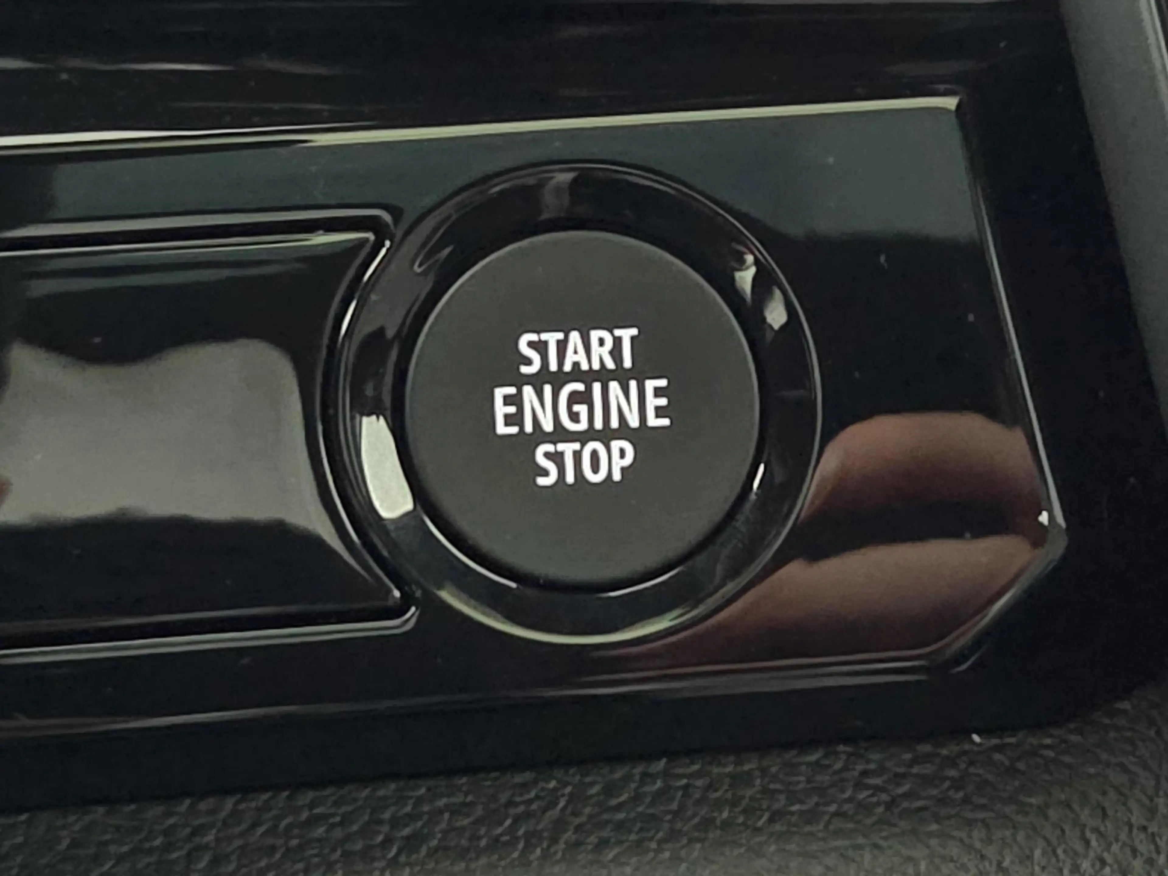 Renault Espace E-Tech full hybrid 200 iconic 7p. | Harman/Kardon — photo 45