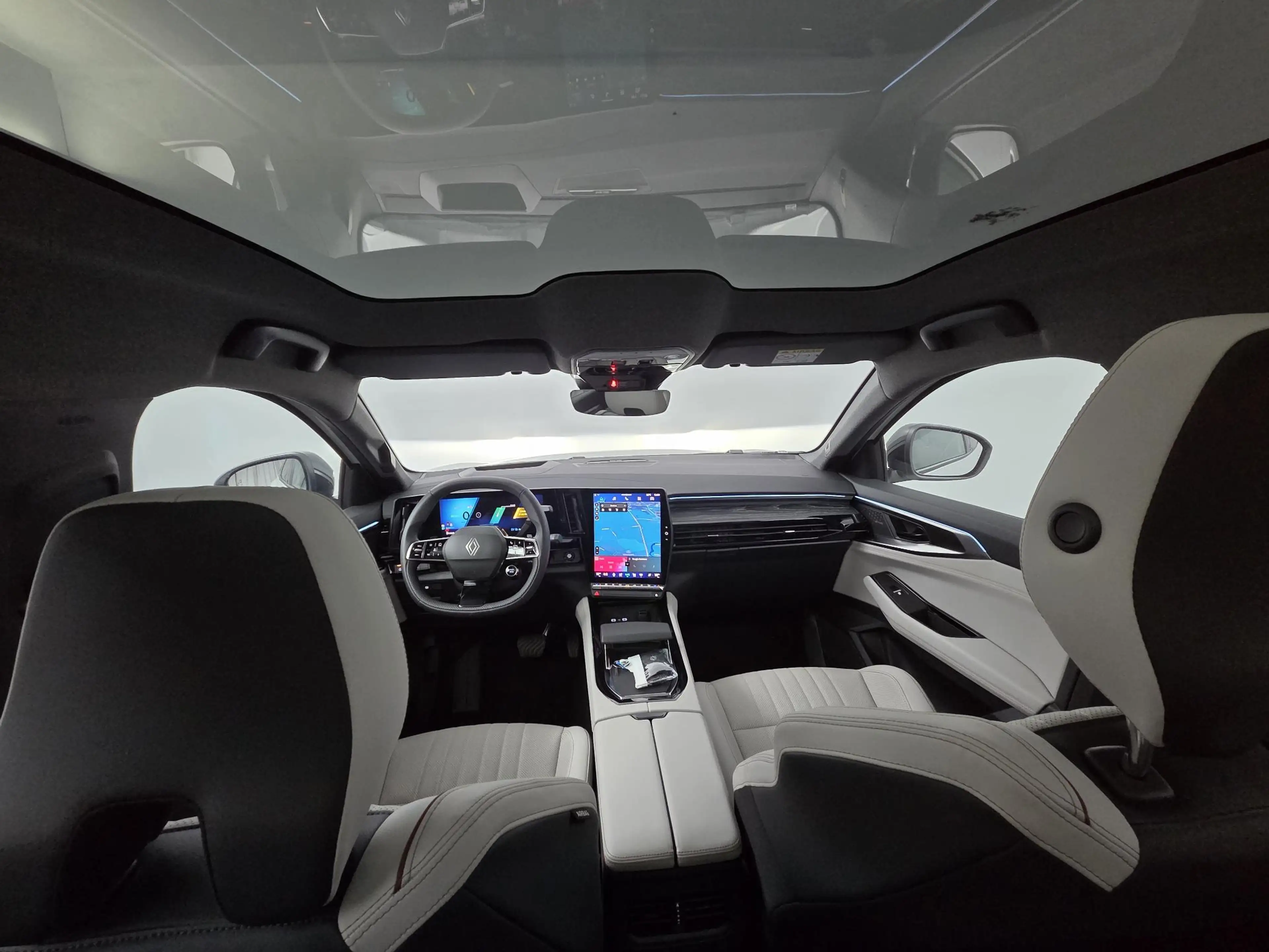 Renault Espace E-Tech full hybrid 200 iconic 7p. | Harman/Kardon — photo 18