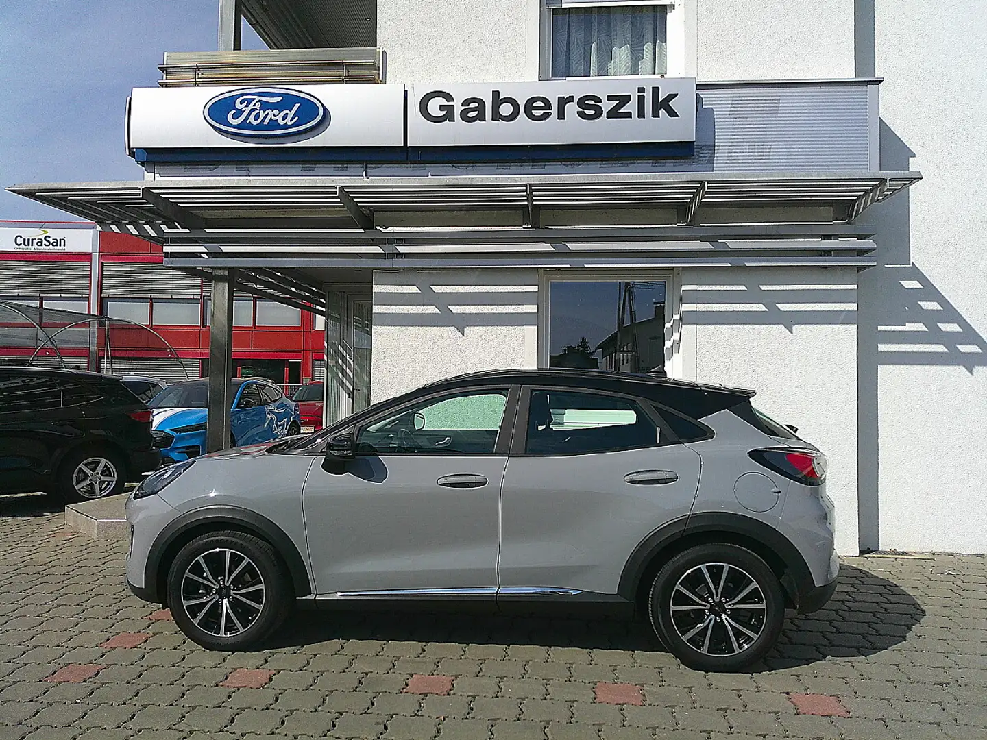 Ford Puma 1,0 EcoBoost Titanium Aut. Grau - 2