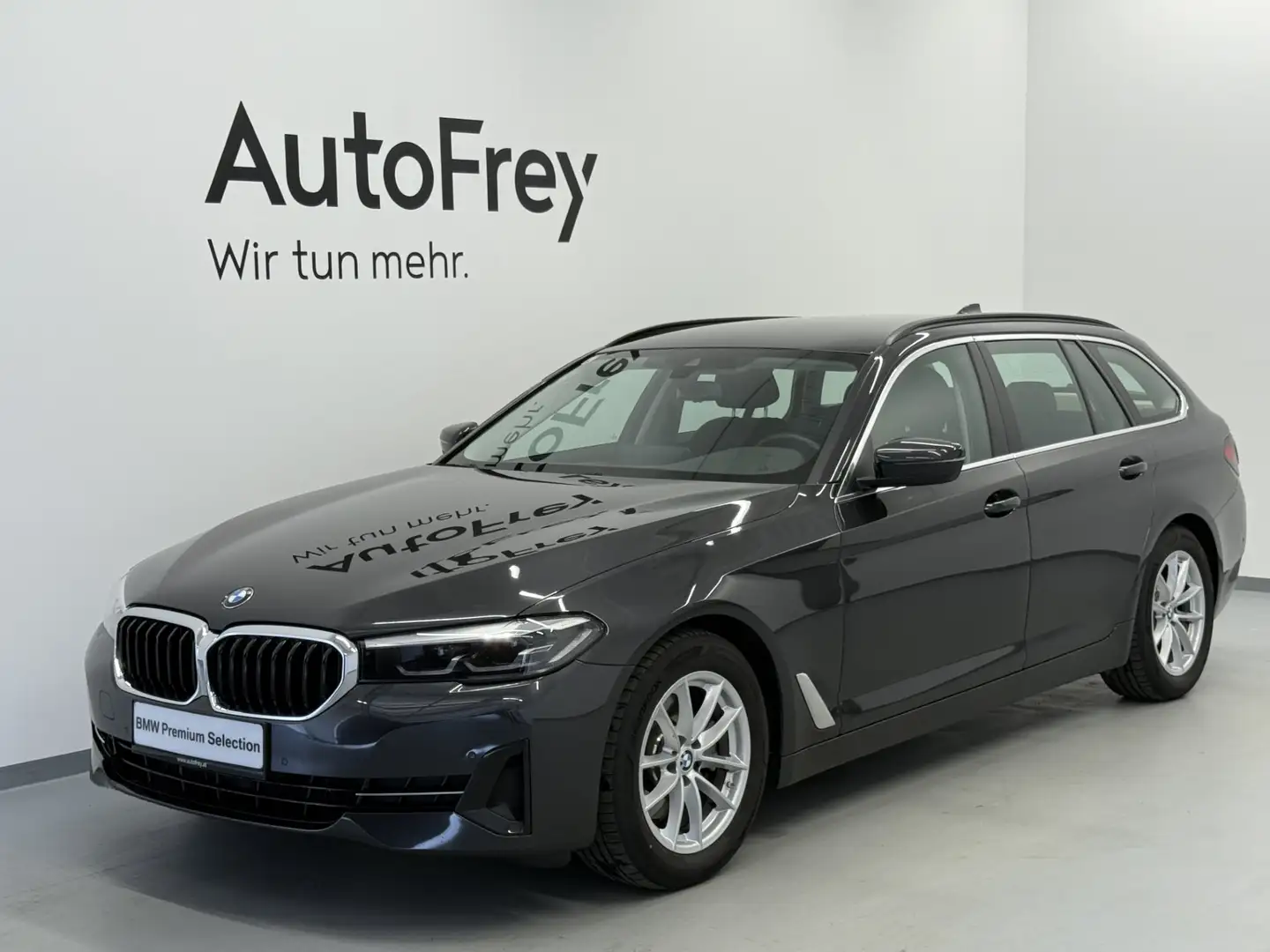 BMW 520 d xDrive Grau - 1
