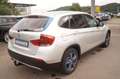 BMW X1 Baureihe X1 20 d xDrive XENON NAVI AHK Silber - thumbnail 9