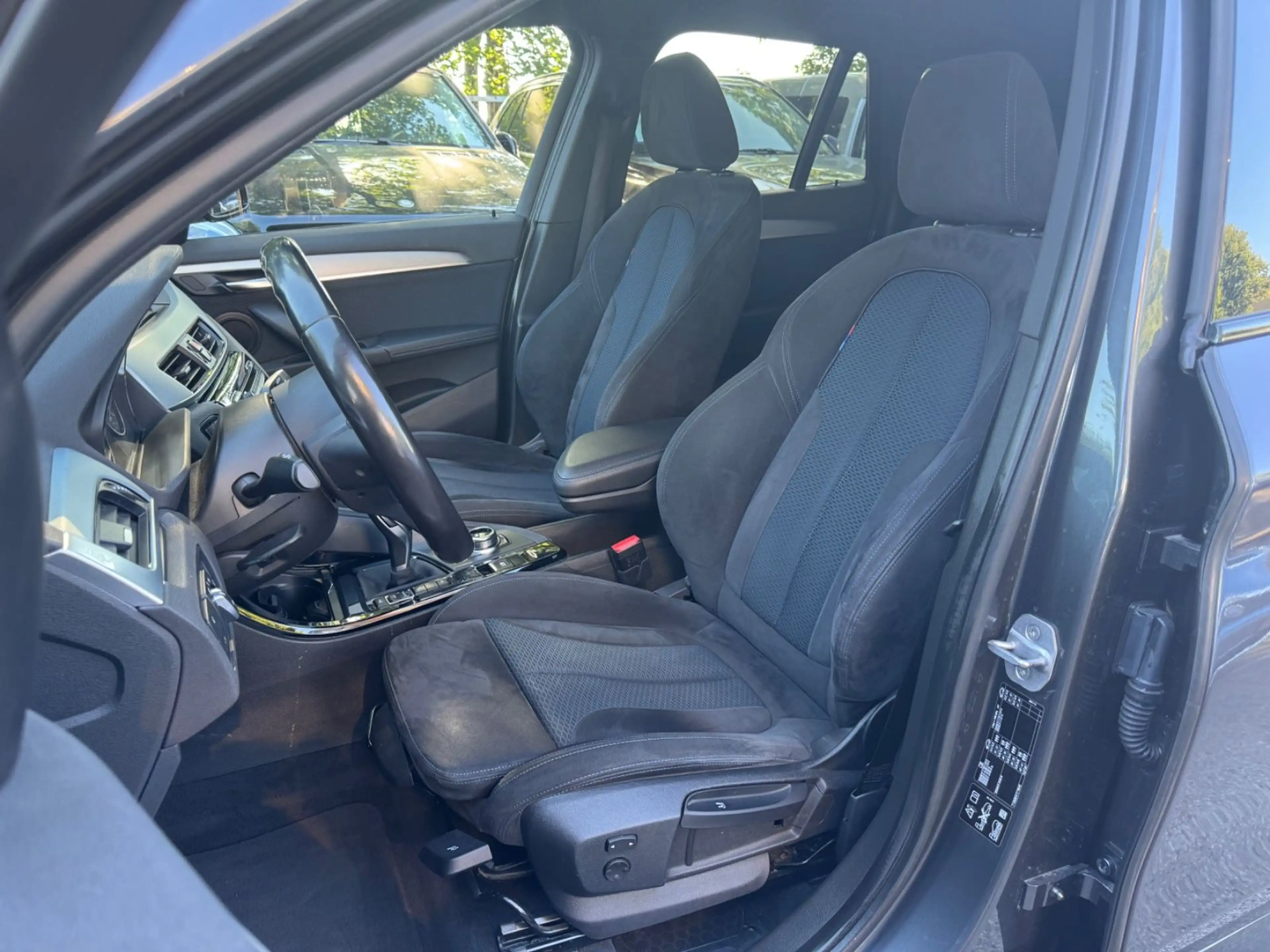 BMW X1 xDrive 20 d M Sport Aut Navi 1 Hand — photo 13