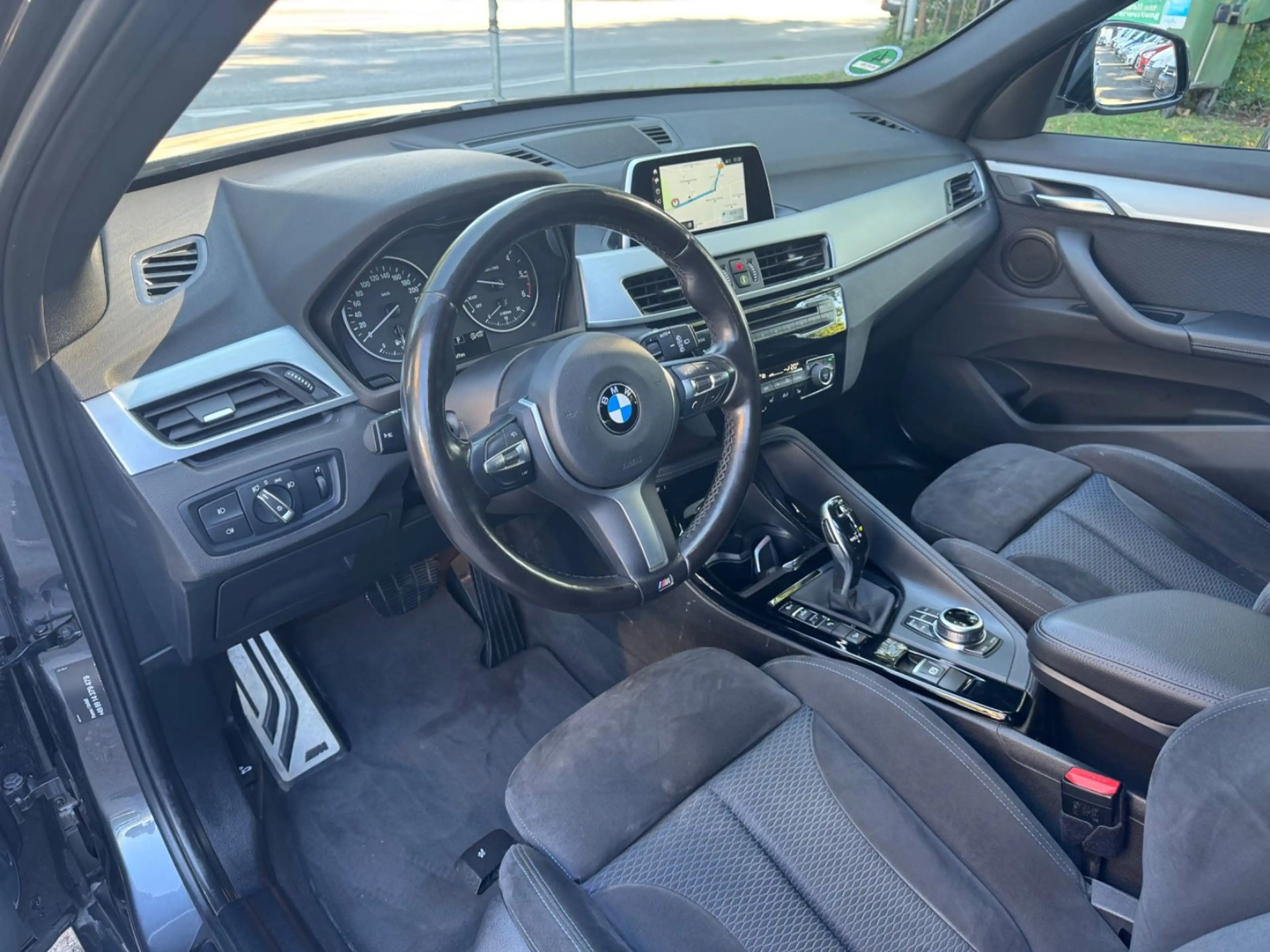 BMW X1 xDrive 20 d M Sport Aut Navi 1 Hand — photo 10
