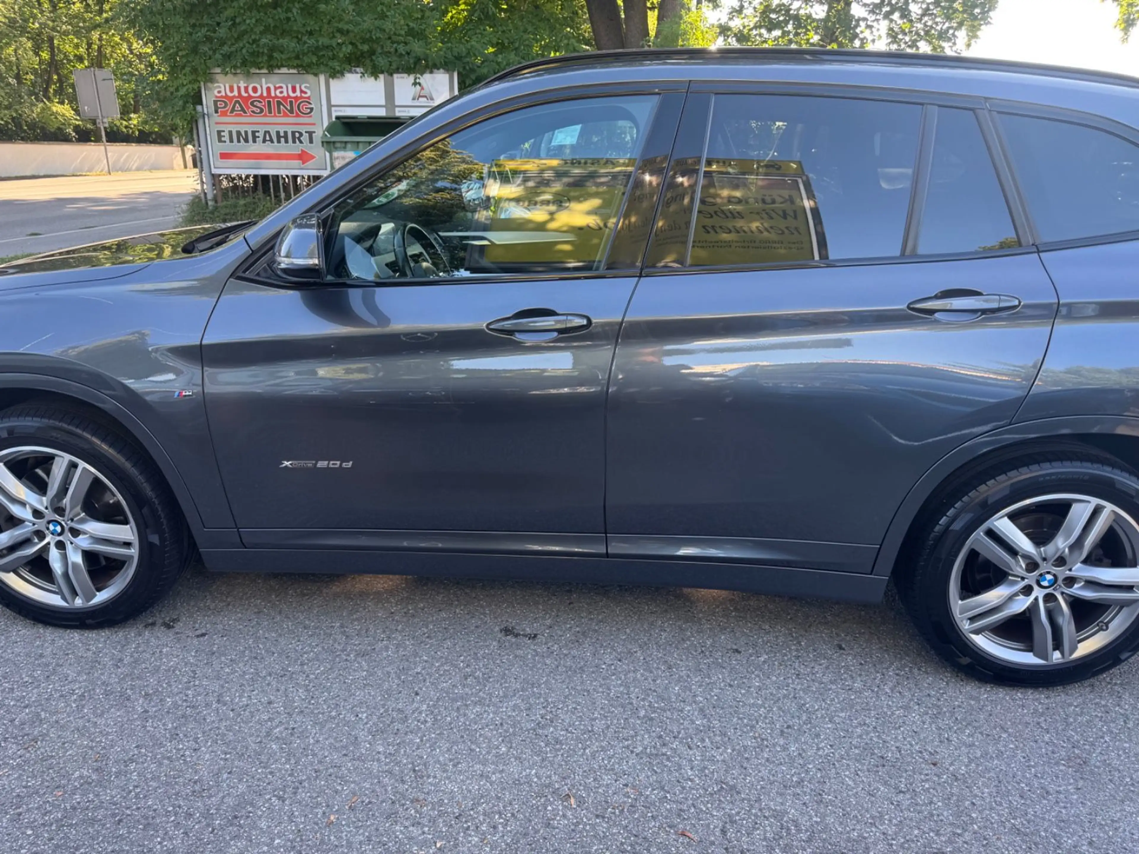 BMW X1 xDrive 20 d M Sport Aut Navi 1 Hand — photo 8