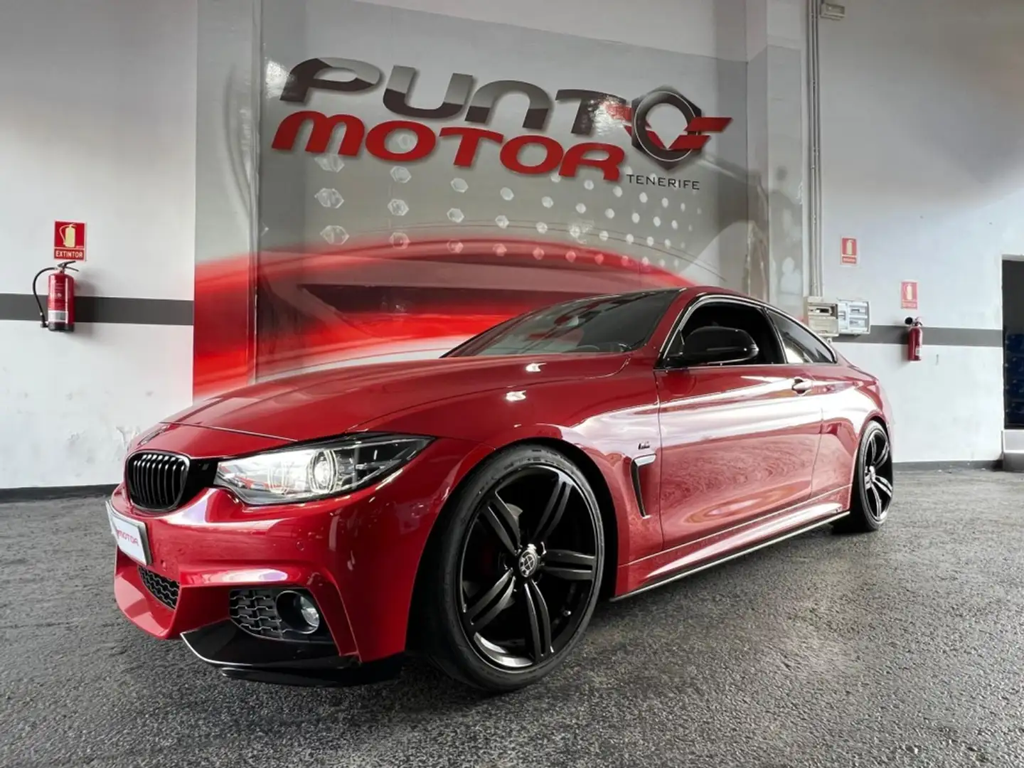 BMW BMW Serie 4 Deportivo  Automático de 3 Puertas Roşu - 1