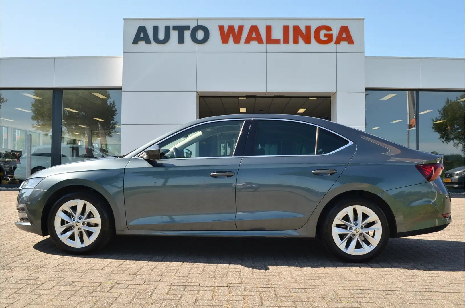 Skoda Octavia 1.0 TSI Business Edition Trekhaak elektr | Carplay Grijs - 2