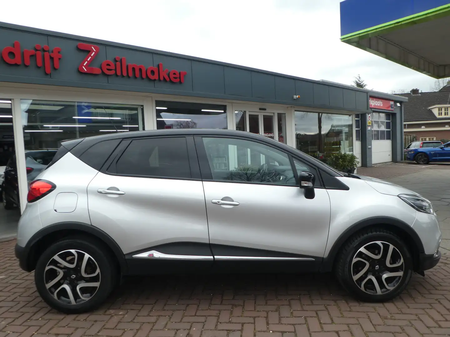 Renault Captur 1.2 TCe Dynamique Automaat Navi, Clima, Camera, 17 Grijs - 2