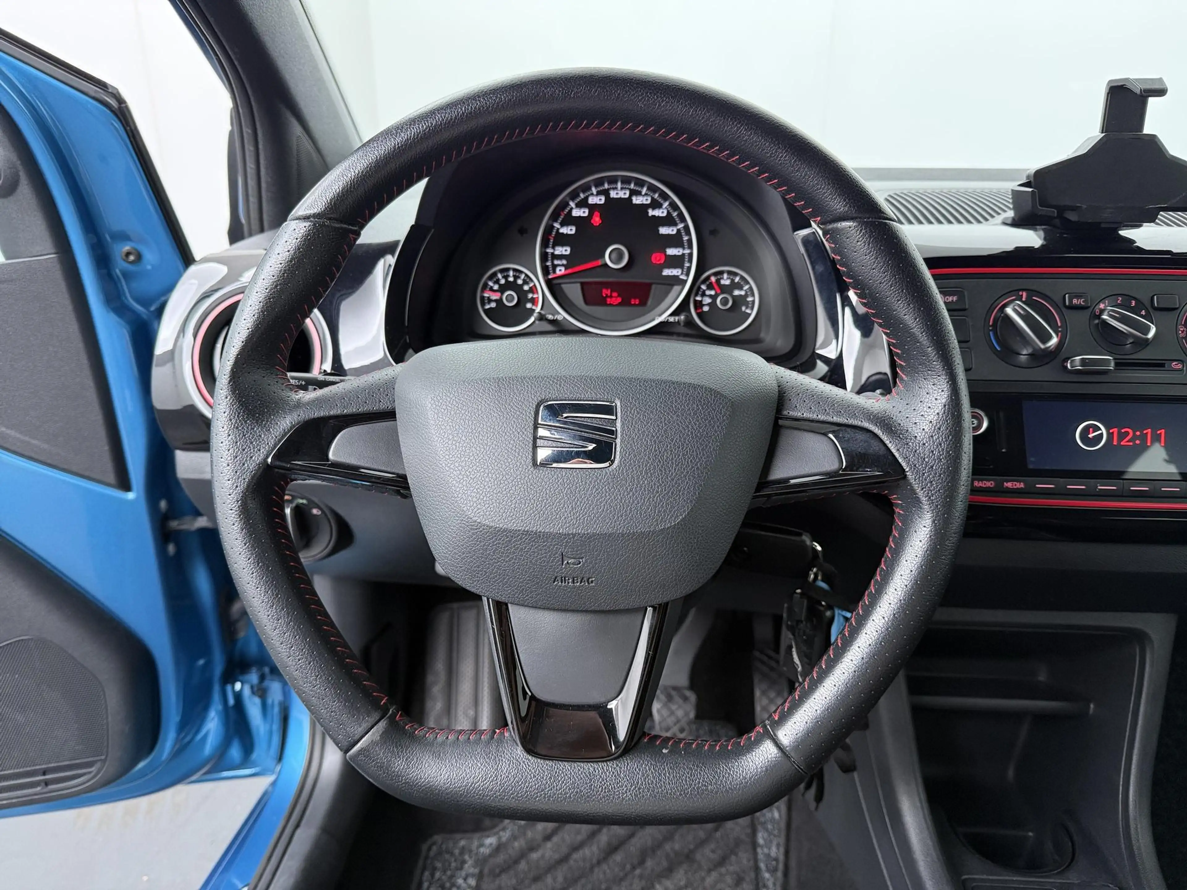 SEAT Mii 1.0 FR | Cruise Control | Parkeersensoren | — photo 9