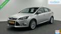 Ford Focus 1.6 EcoBoost First Edition TREKHAAK ECC CRUISE LM. Gris - thumbnail 1