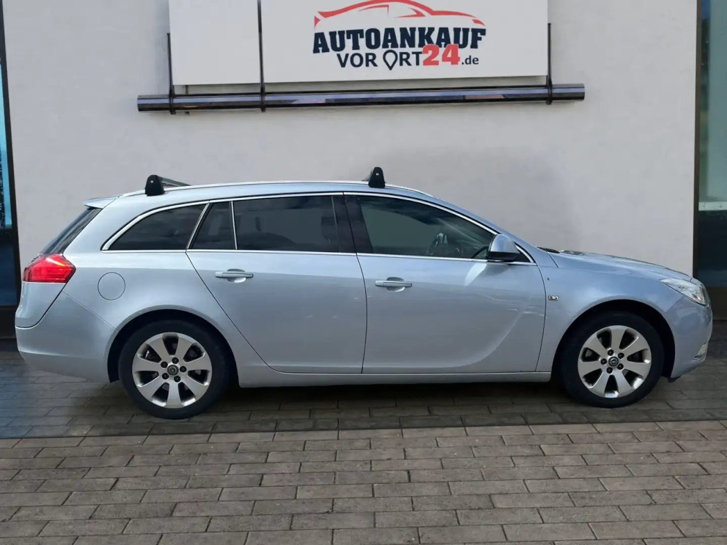 Opel Insignia A Sports Tourer Edition*Navi* Klima Navi Blau - 2