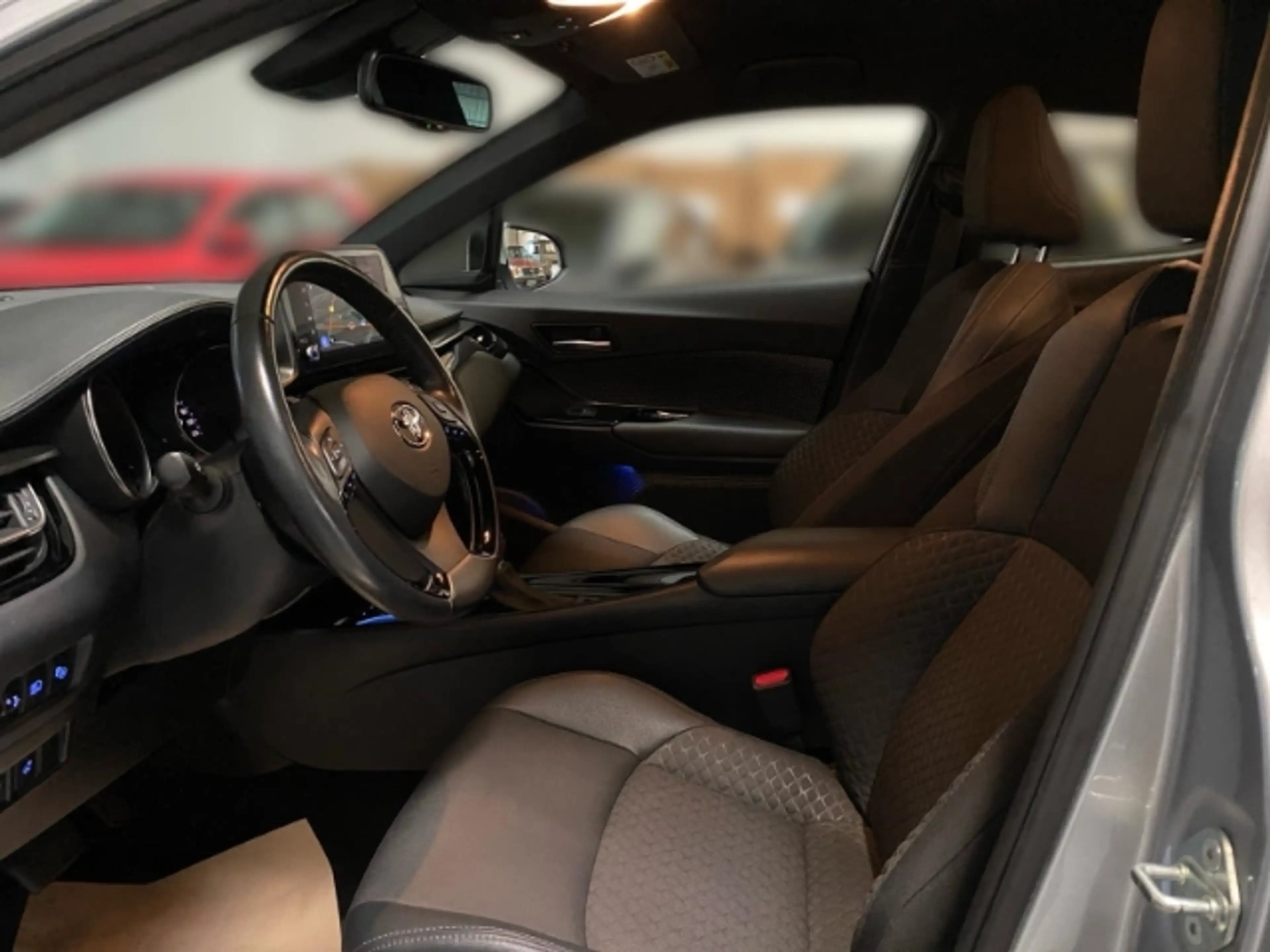 Toyota C-HR 2.0 Hybrid Team Deutschland Navi+Rückfahrkamera+Si — photo 7