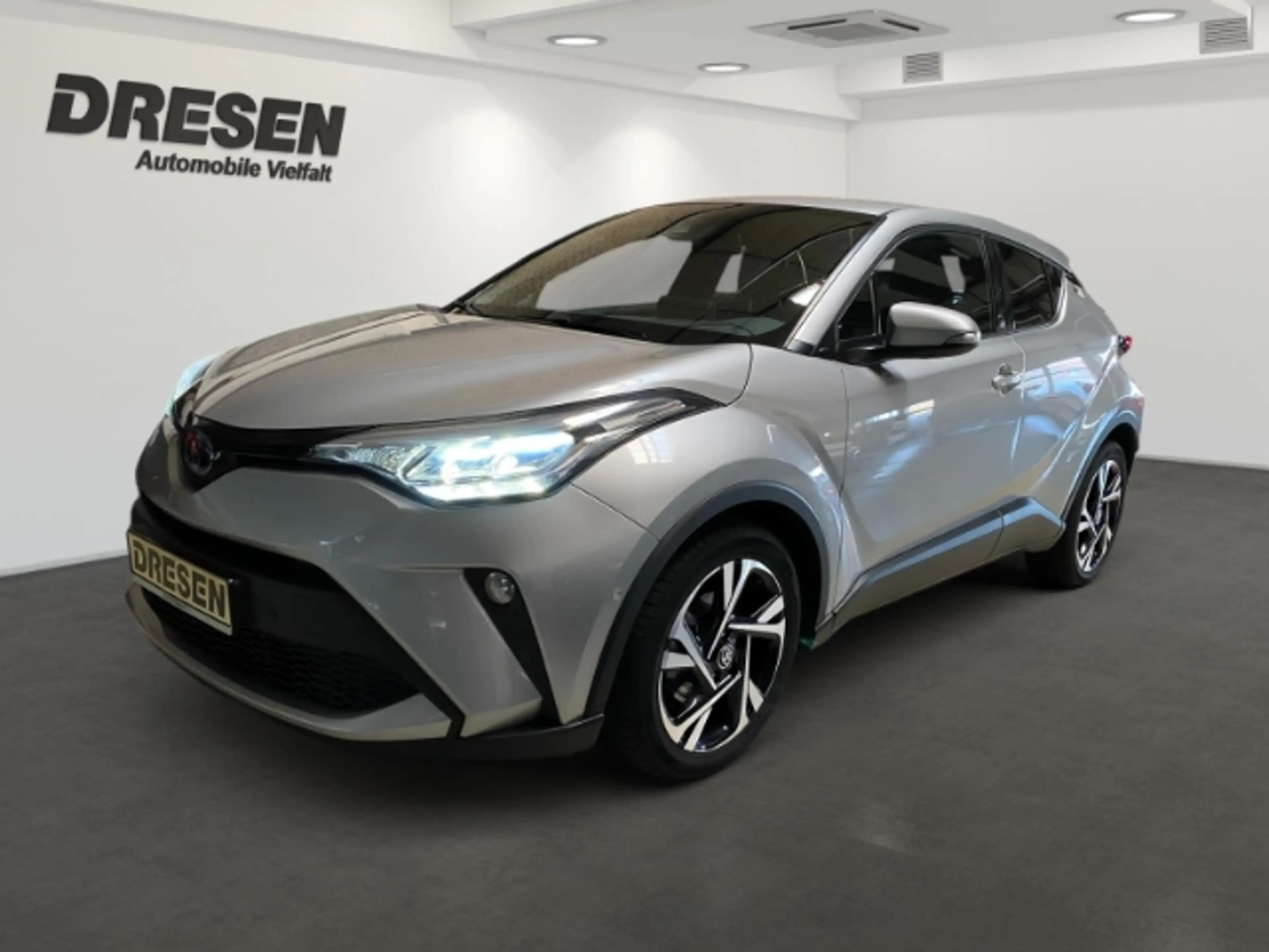 Toyota C-HR 2.0 Hybrid Team Deutschland Navi+Rückfahrkamera+Si