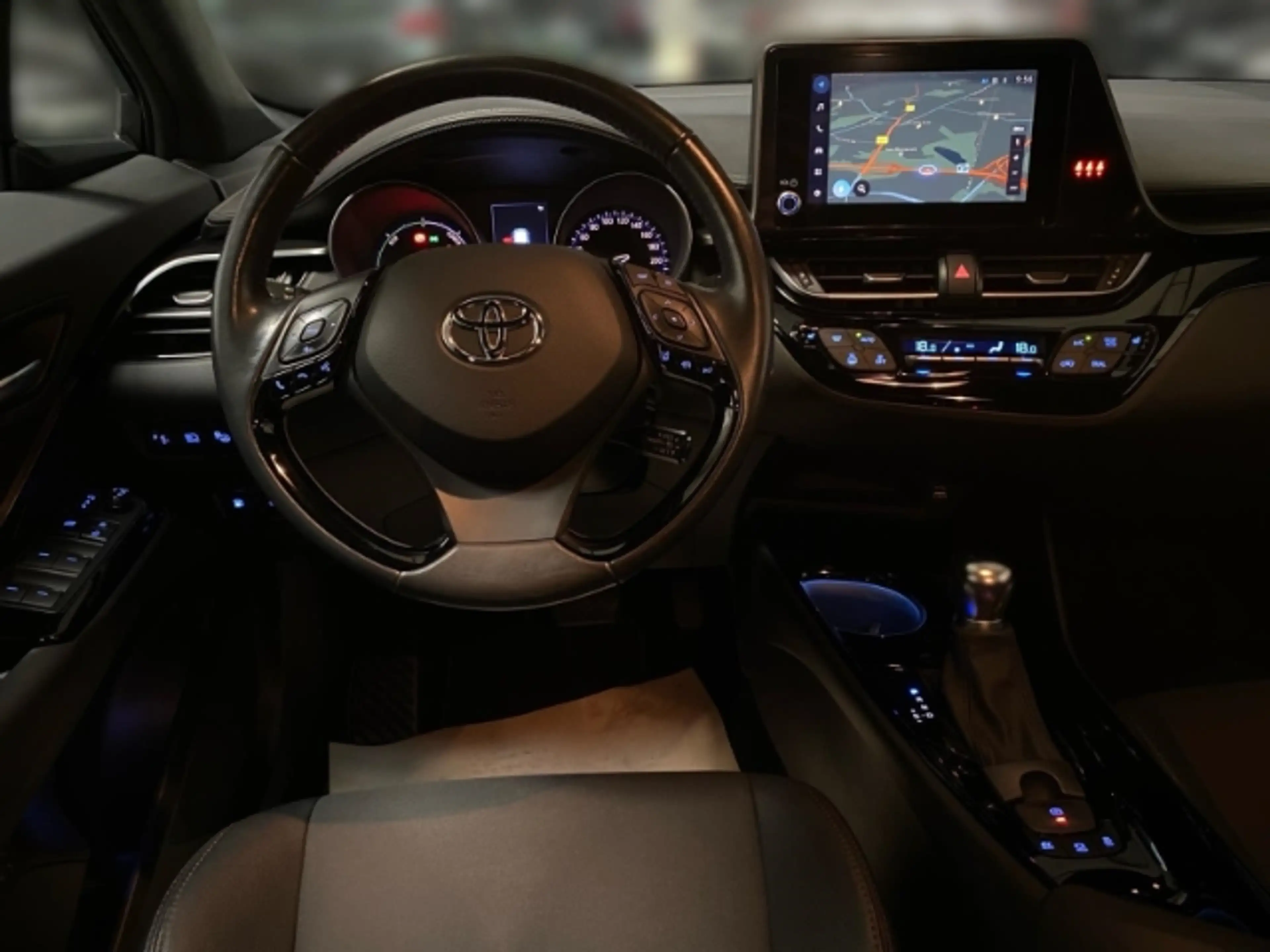 Toyota C-HR 2.0 Hybrid Team Deutschland Navi+Rückfahrkamera+Si — photo 10