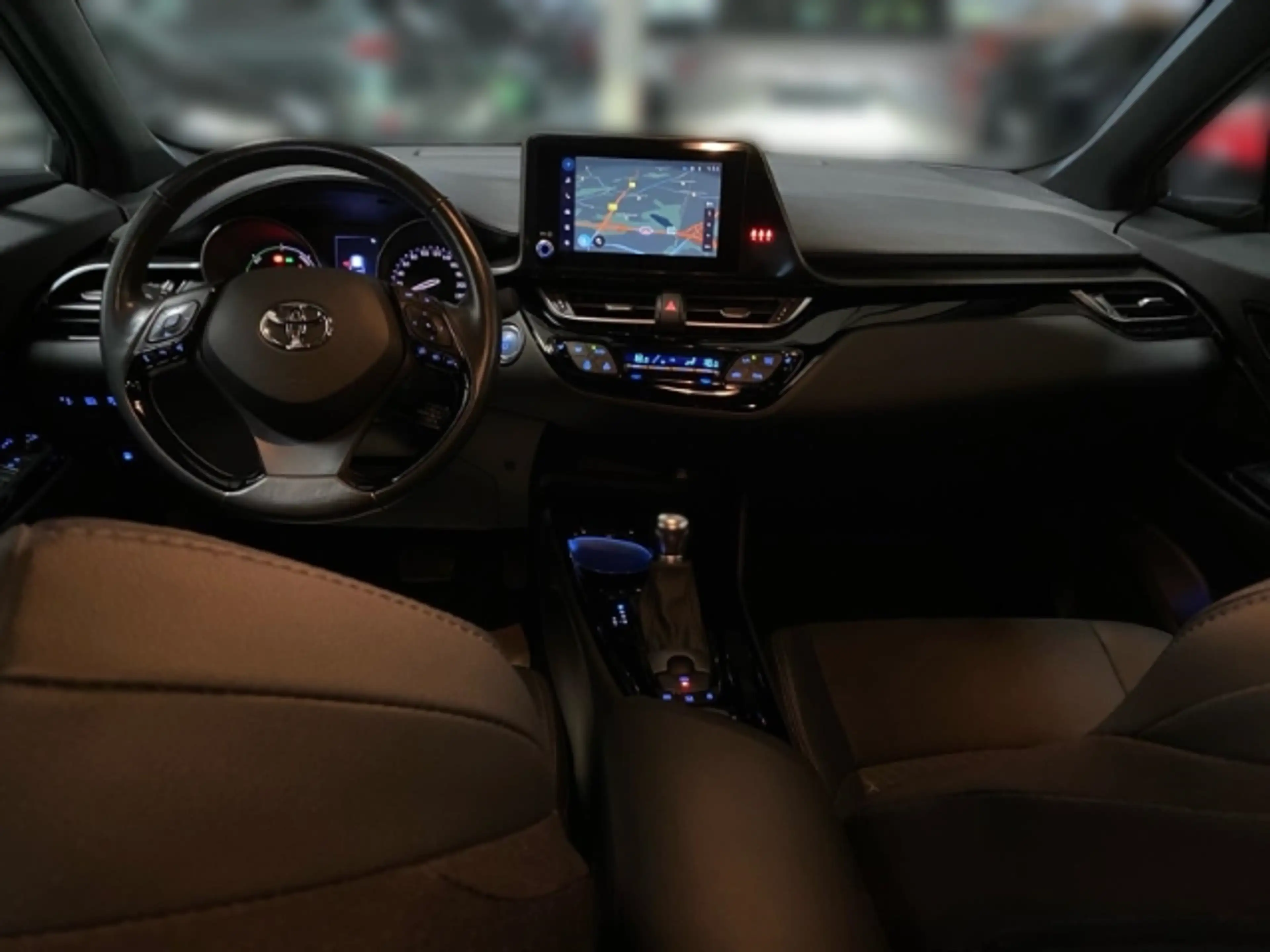Toyota C-HR 2.0 Hybrid Team Deutschland Navi+Rückfahrkamera+Si — photo 11