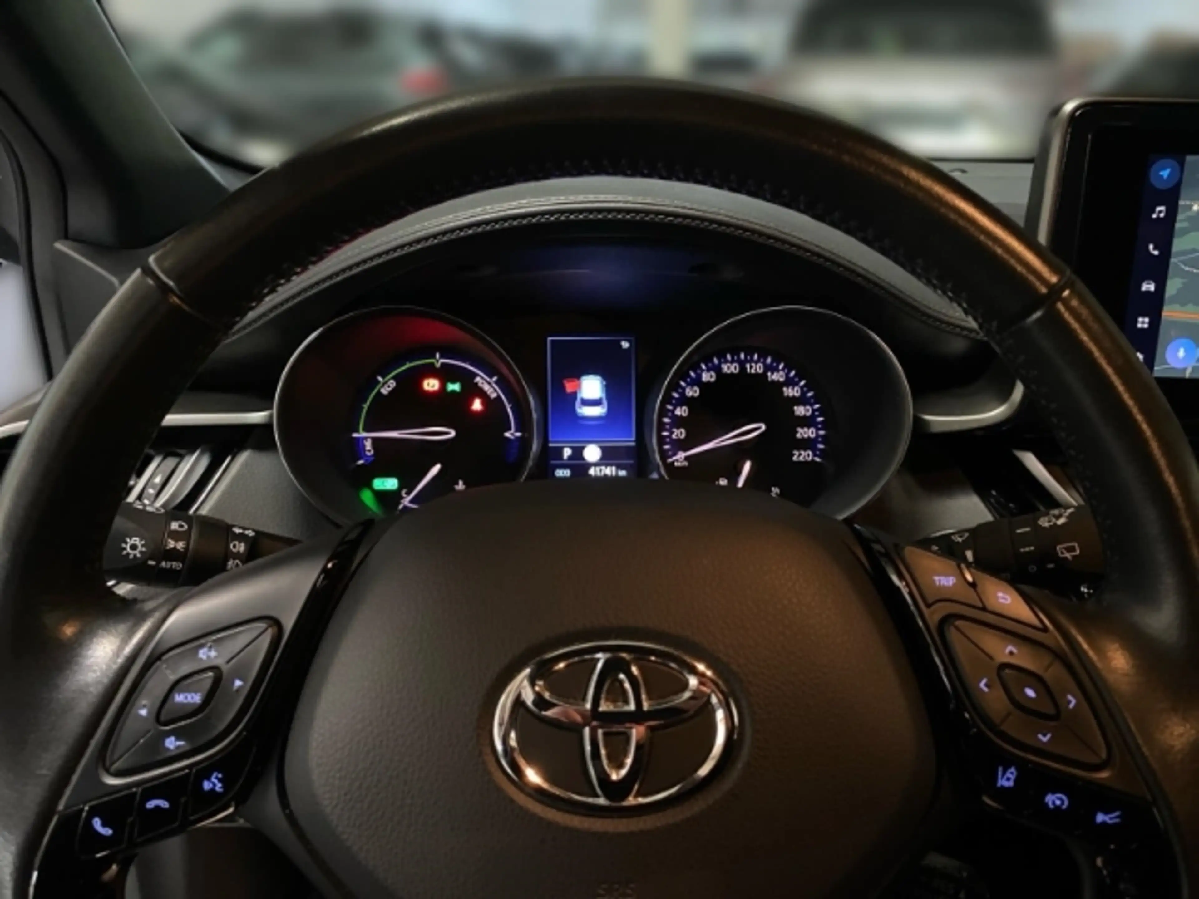 Toyota C-HR 2.0 Hybrid Team Deutschland Navi+Rückfahrkamera+Si — photo 8