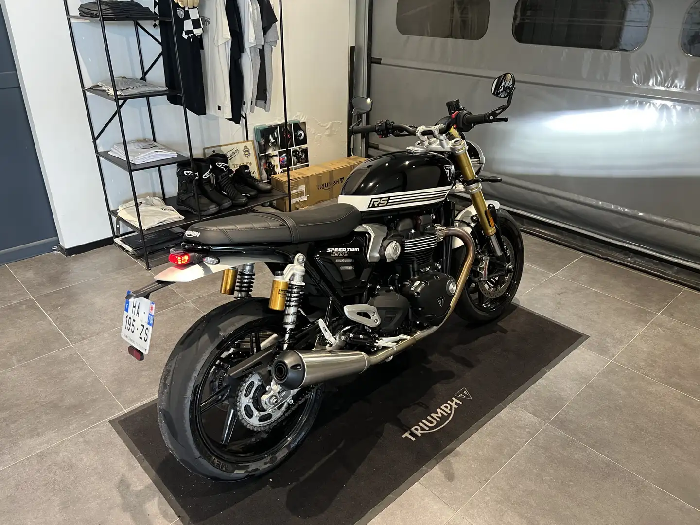 Triumph Speed Twin Schwarz - 2