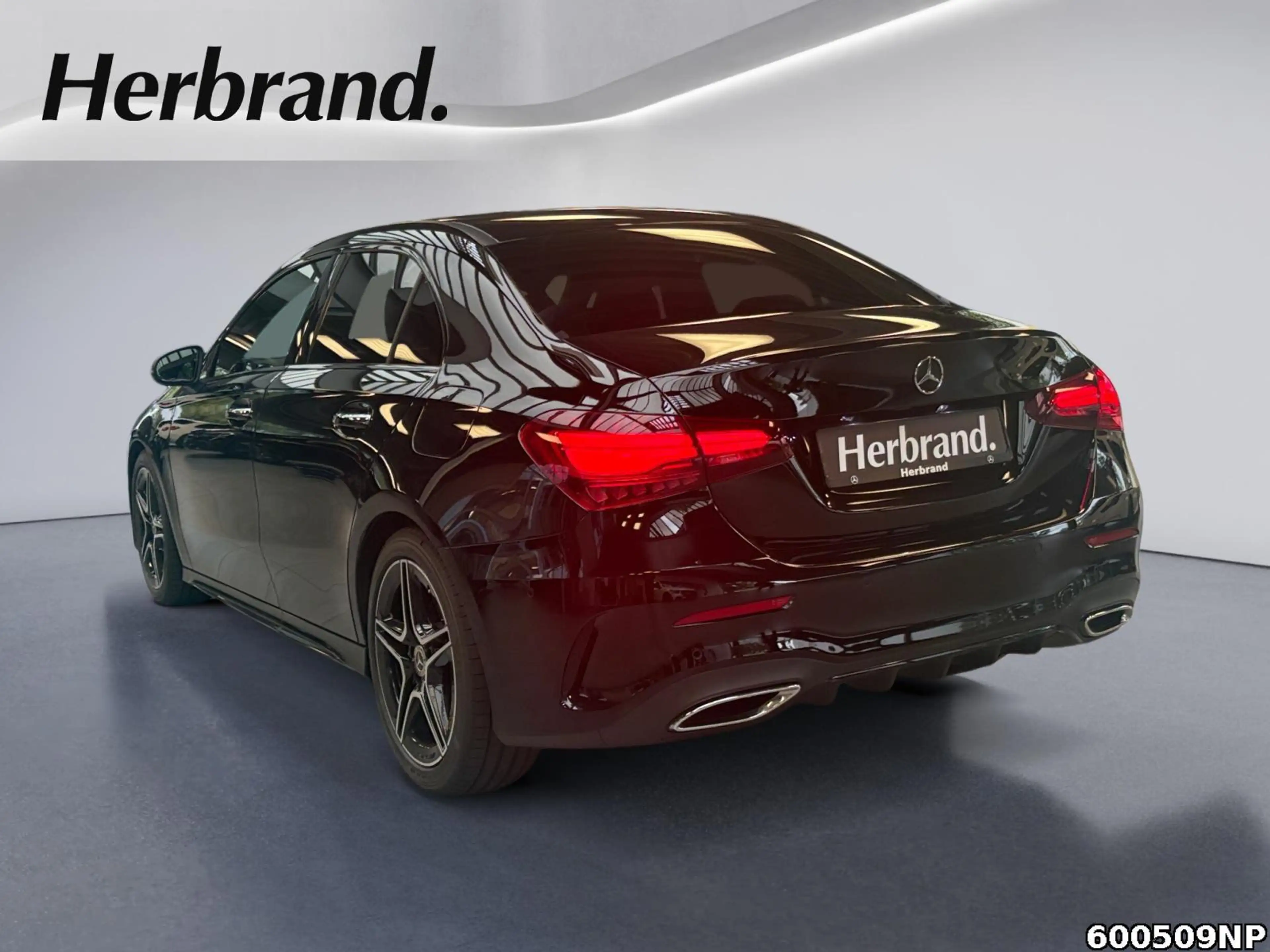 Mercedes-Benz A 220 4M AMG Limo Night LED Kamera Memory Sitzhz — photo 4