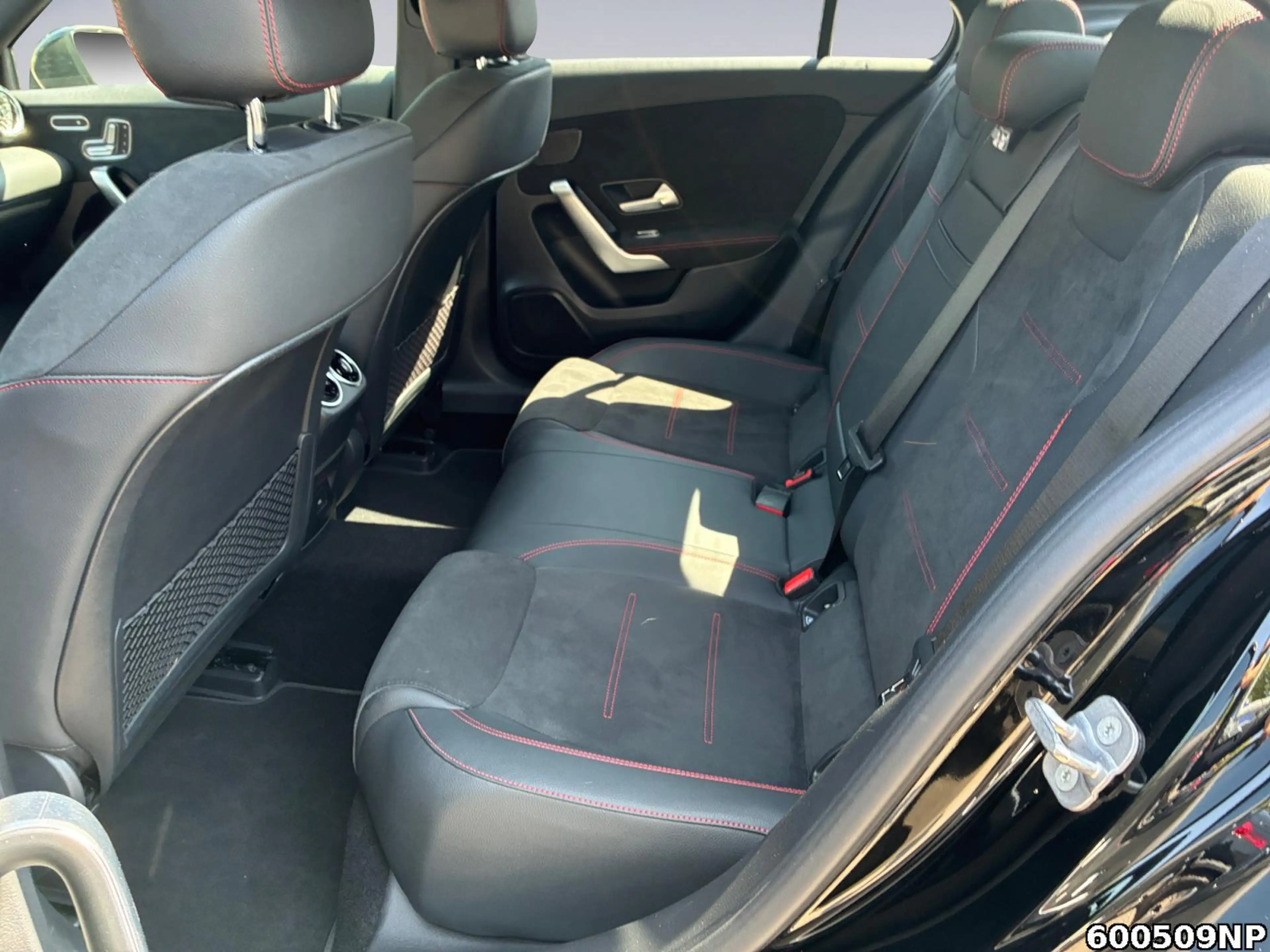 Mercedes-Benz A 220 4M AMG Limo Night LED Kamera Memory Sitzhz — photo 11