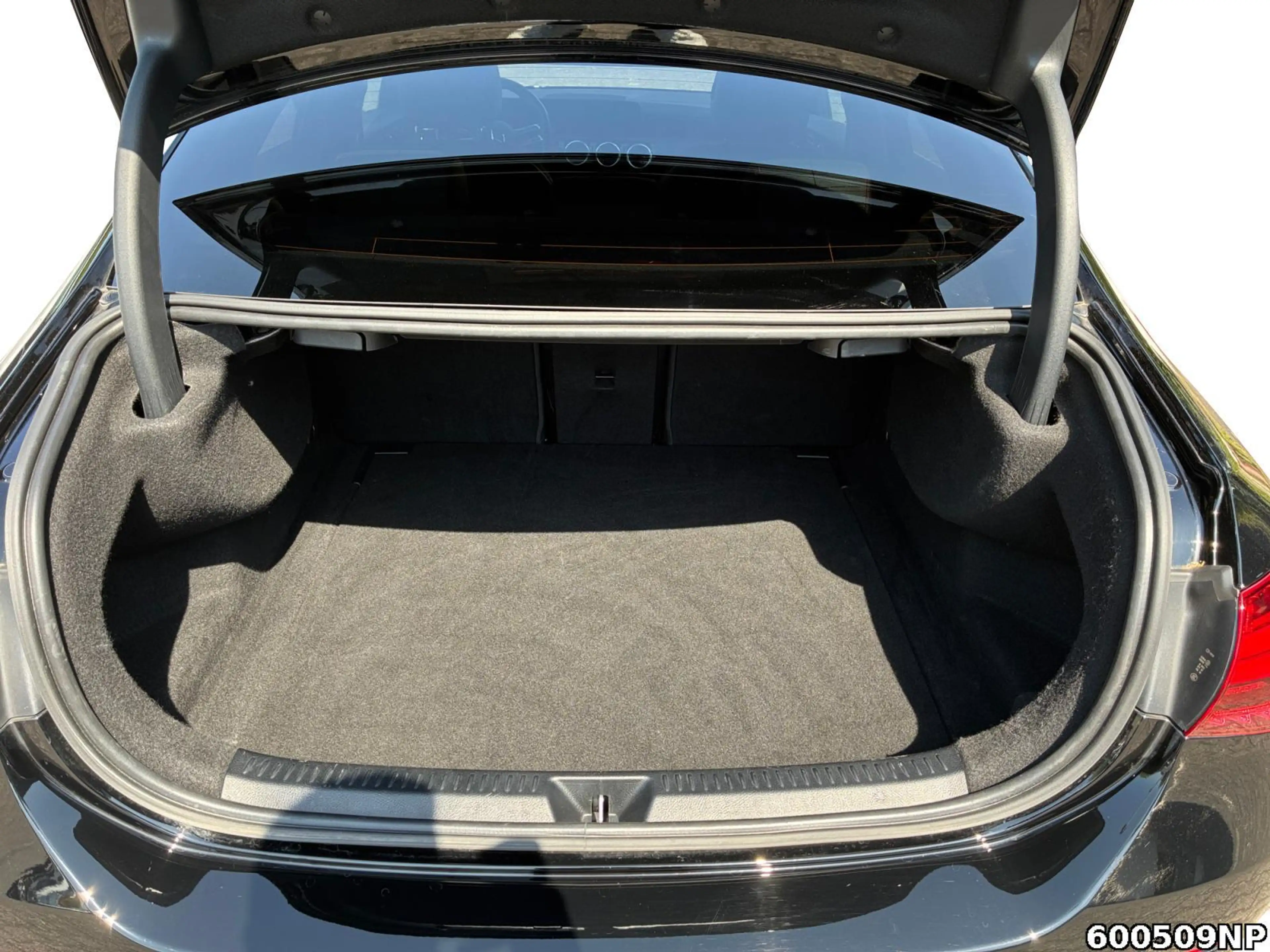 Mercedes-Benz A 220 4M AMG Limo Night LED Kamera Memory Sitzhz — photo 6