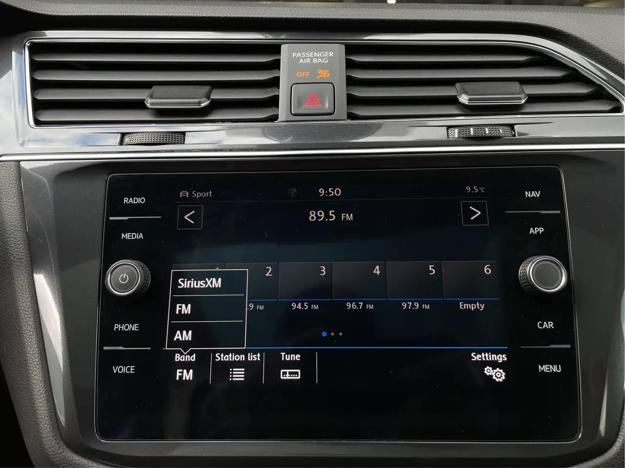Volkswagen Tiguan снимка Volkswagen Tiguan