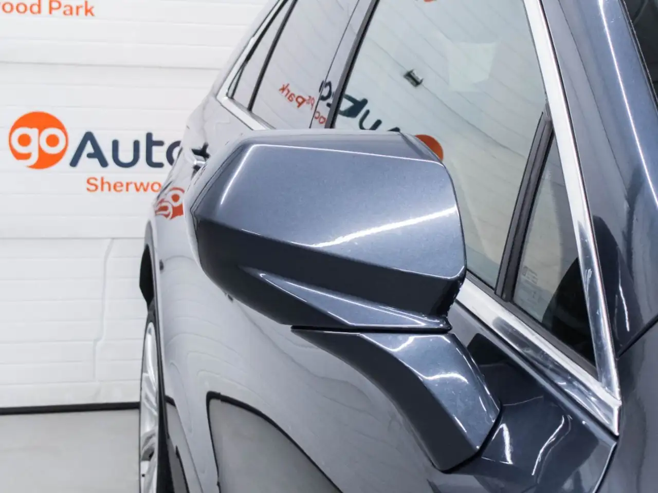 Cadillac XT4 снимка Cadillac XT4